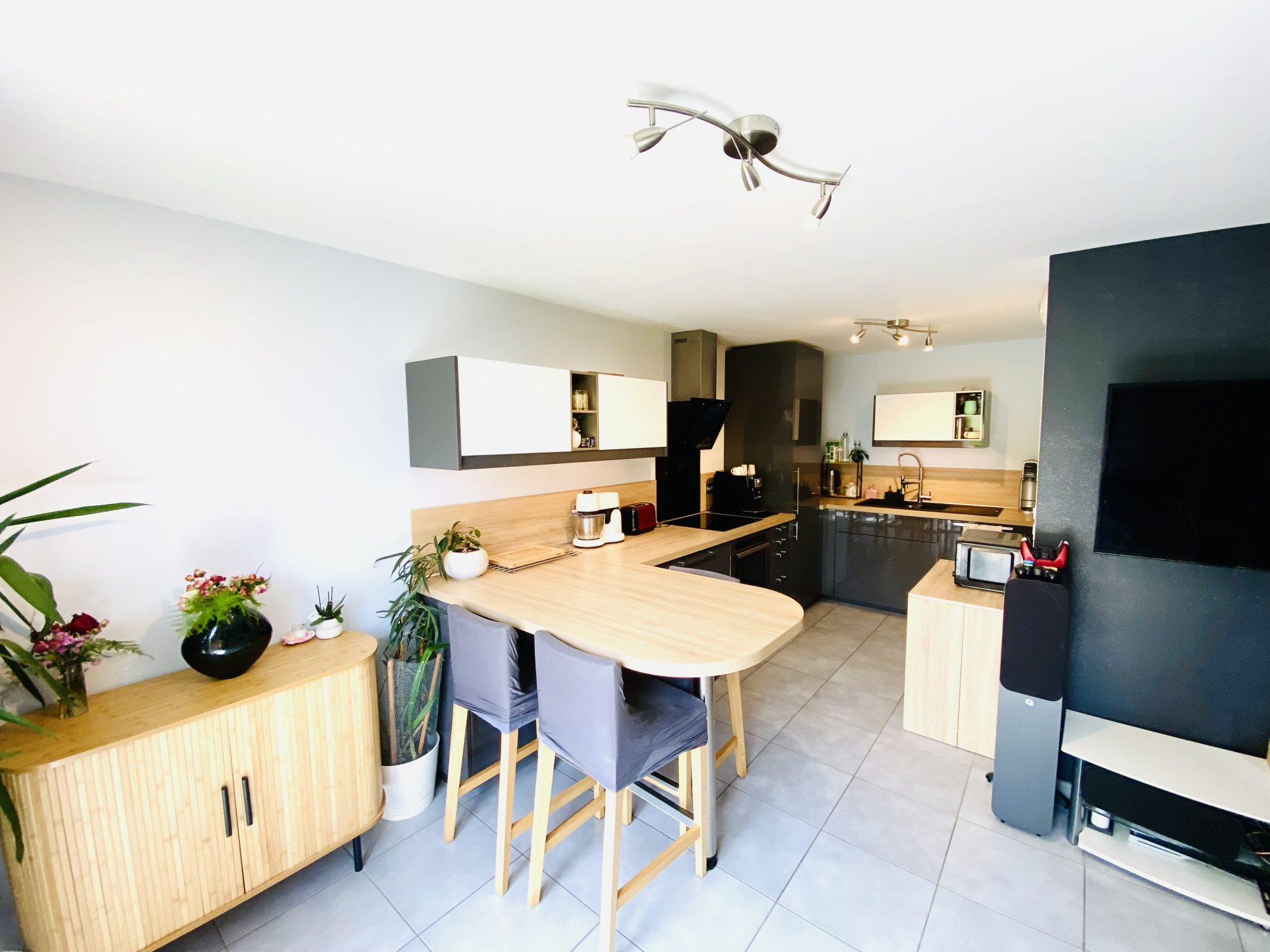 Epagny (Bromines) 3-Room Duplex Apartment - 60 m2 - Cellar - Parking 5