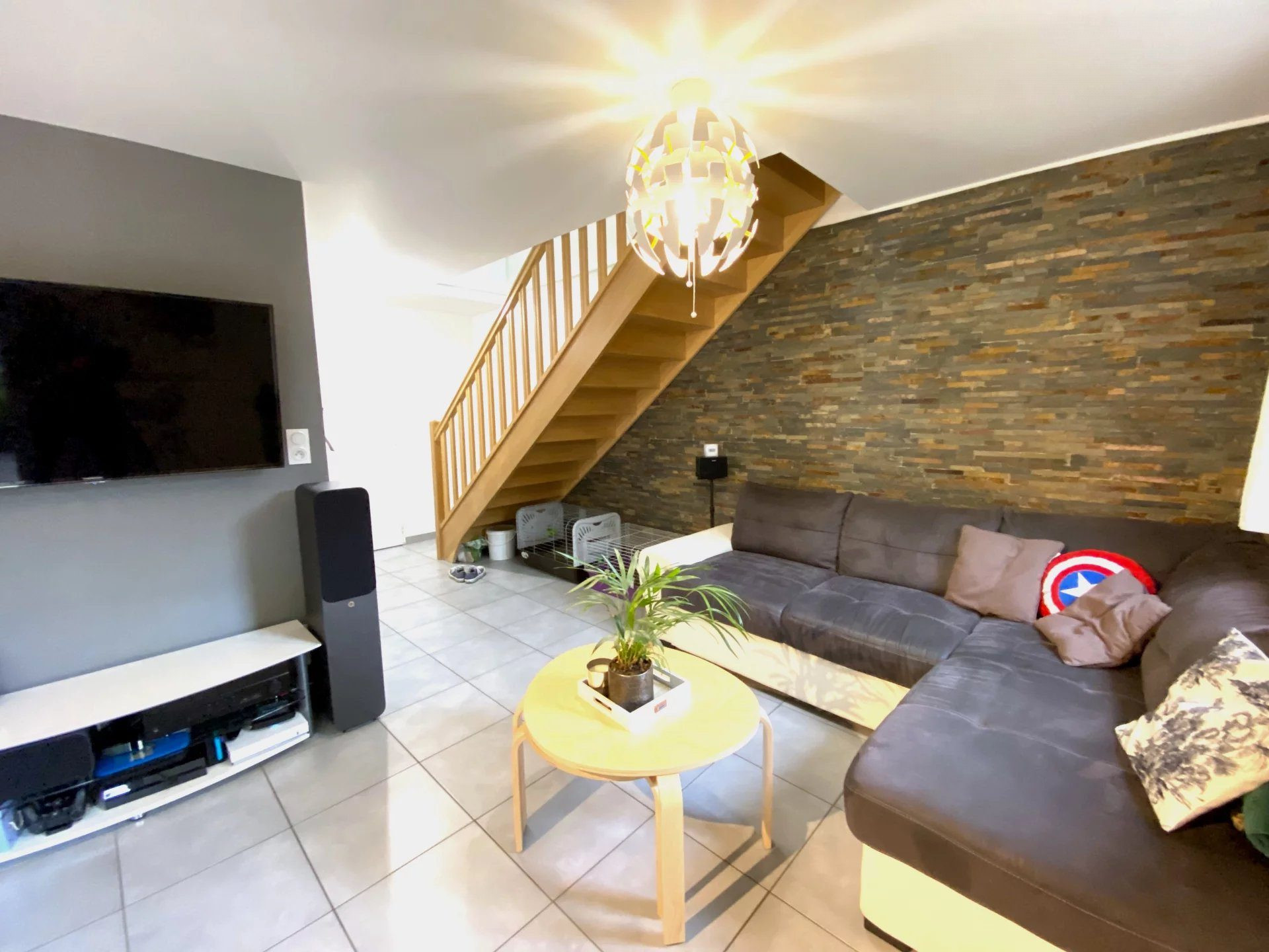 Epagny (Bromines) Appartement Duplex T3 - 60 m2 - Cellier - Parking