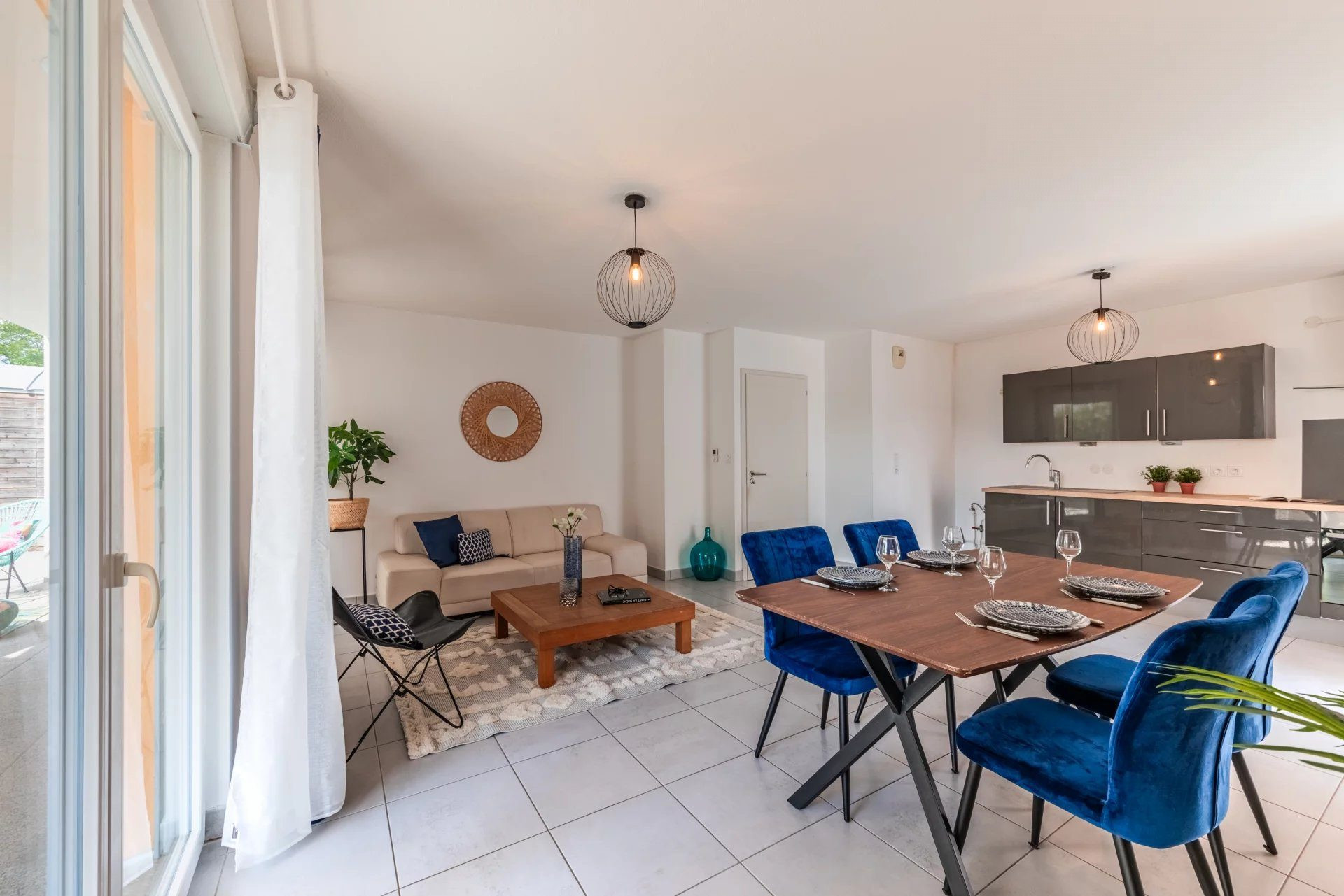 Apartment for sale in Ostwald, 70 m²