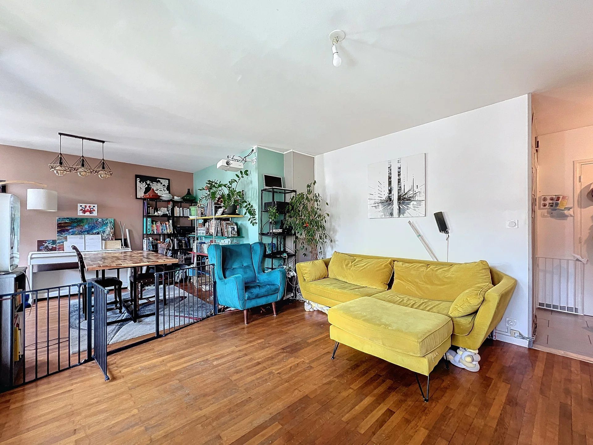 Apartment for sale in Villeurbanne, 82 m²