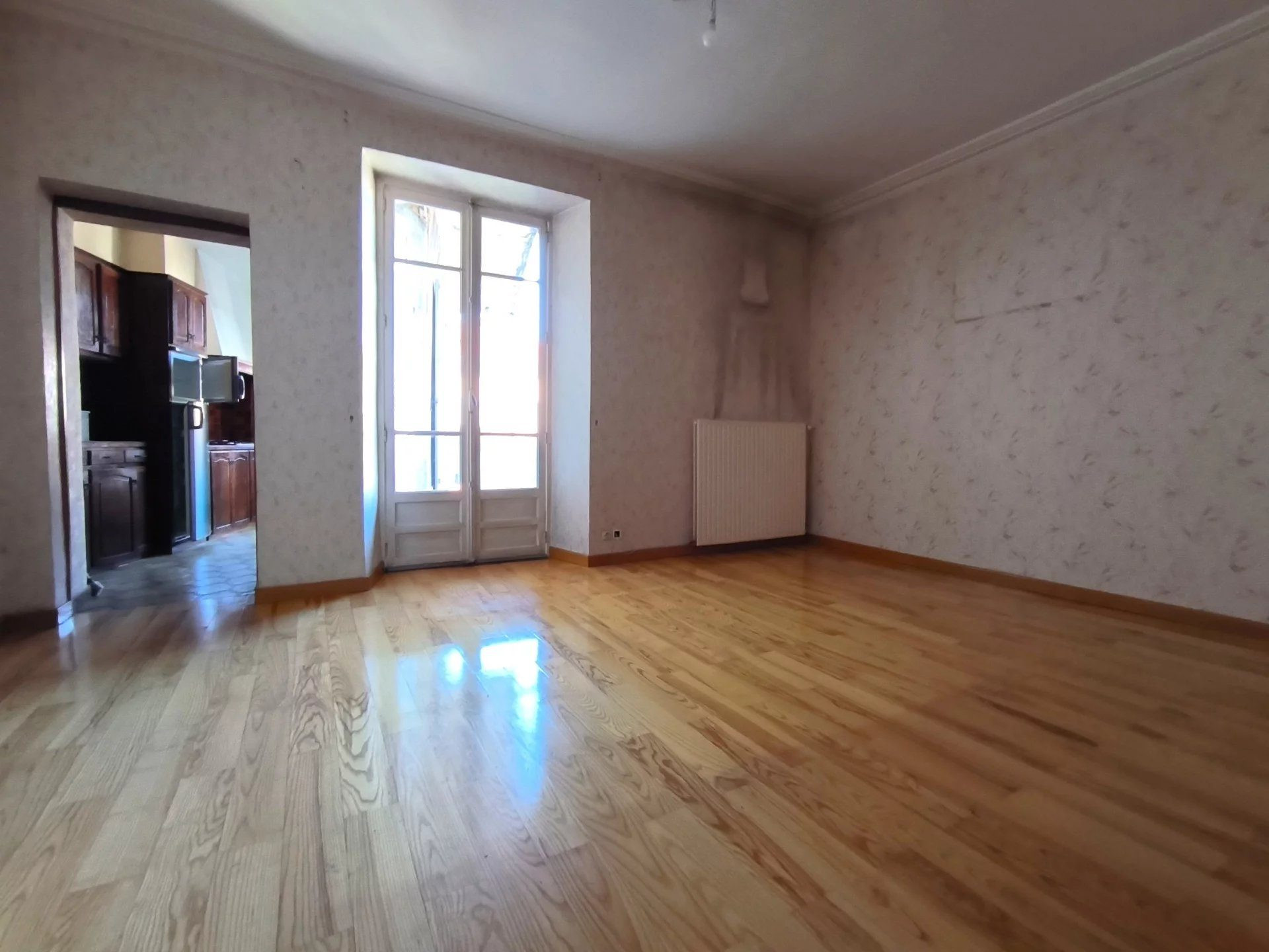 For Sale: City Center 4-Bedroom, Living Room, Dining Room 5