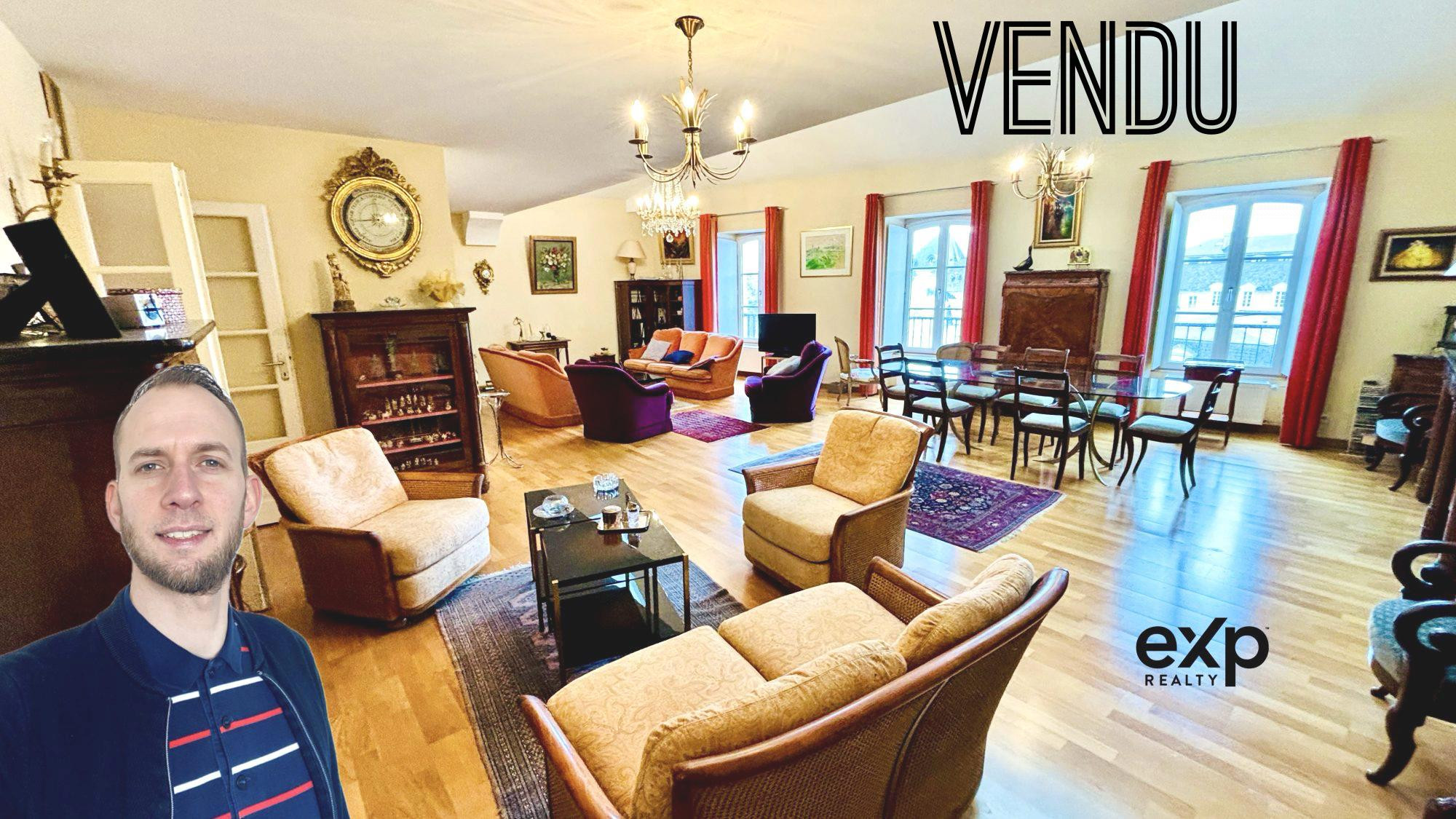 Appartement Duplex 6 pièces de 179 m2