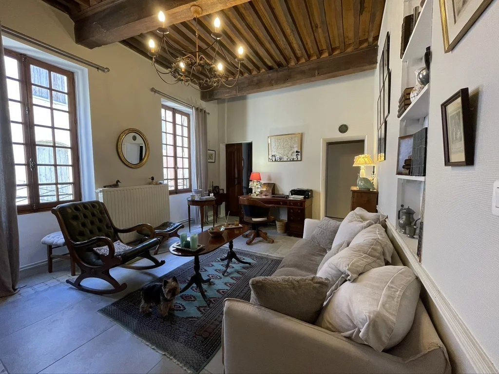 Bel appartement centre village