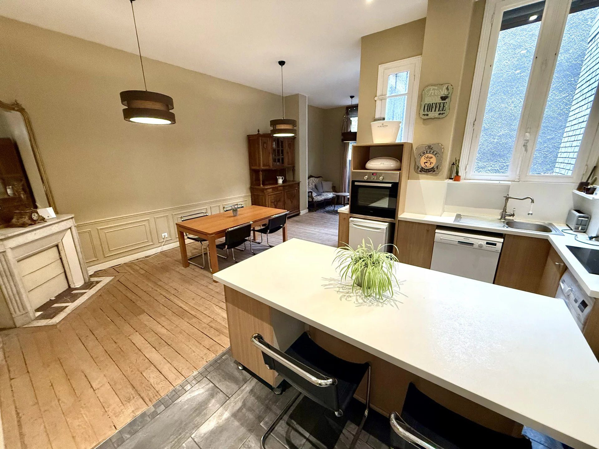 Appartement à vendre à Reims, 159 m²