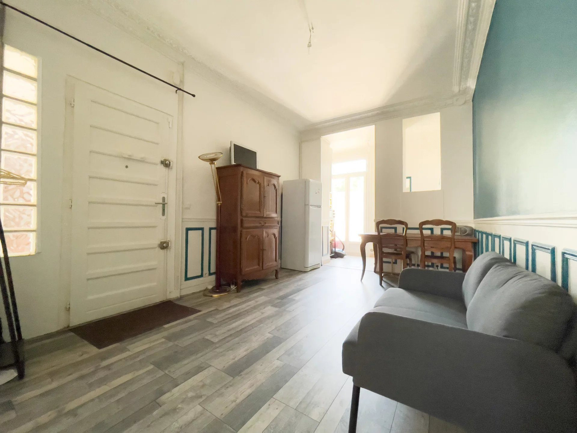 ✨ Charming Through Apartment in Perreux-sur-Marne – 37 m² of Elegance and Serenity 3