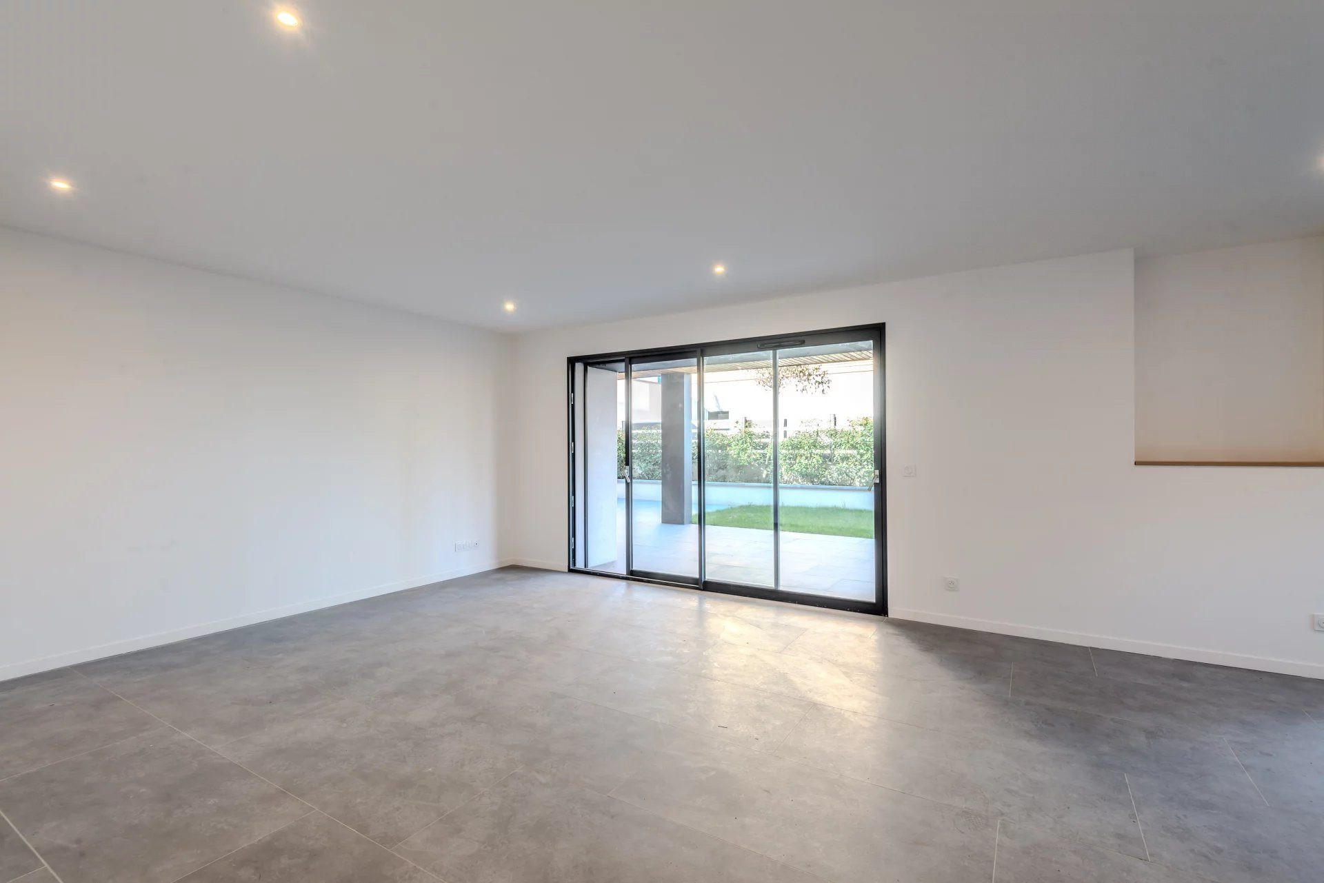 Appartement à vendre à Neuvecelle, 101 m²