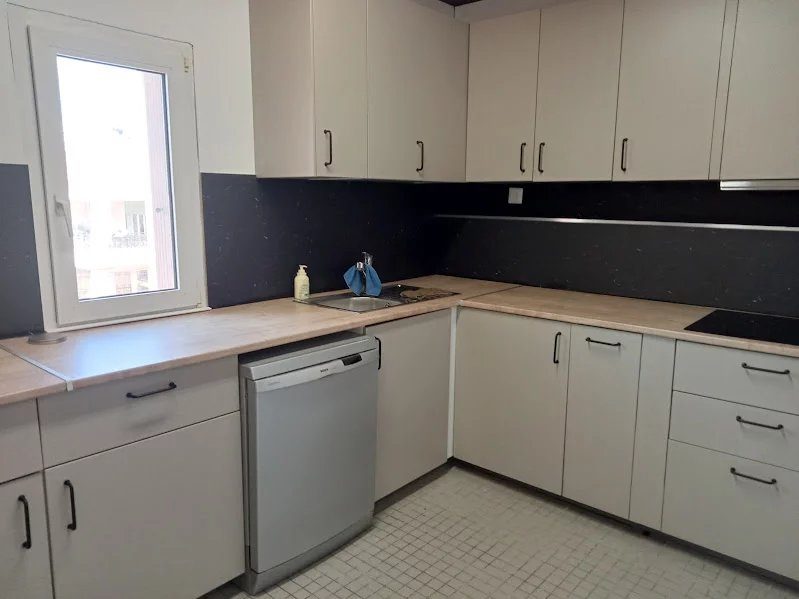 Appartement 4 pièces 112 m² · à Marseille 14e Arrondissement · 112 m² · 210 000 €