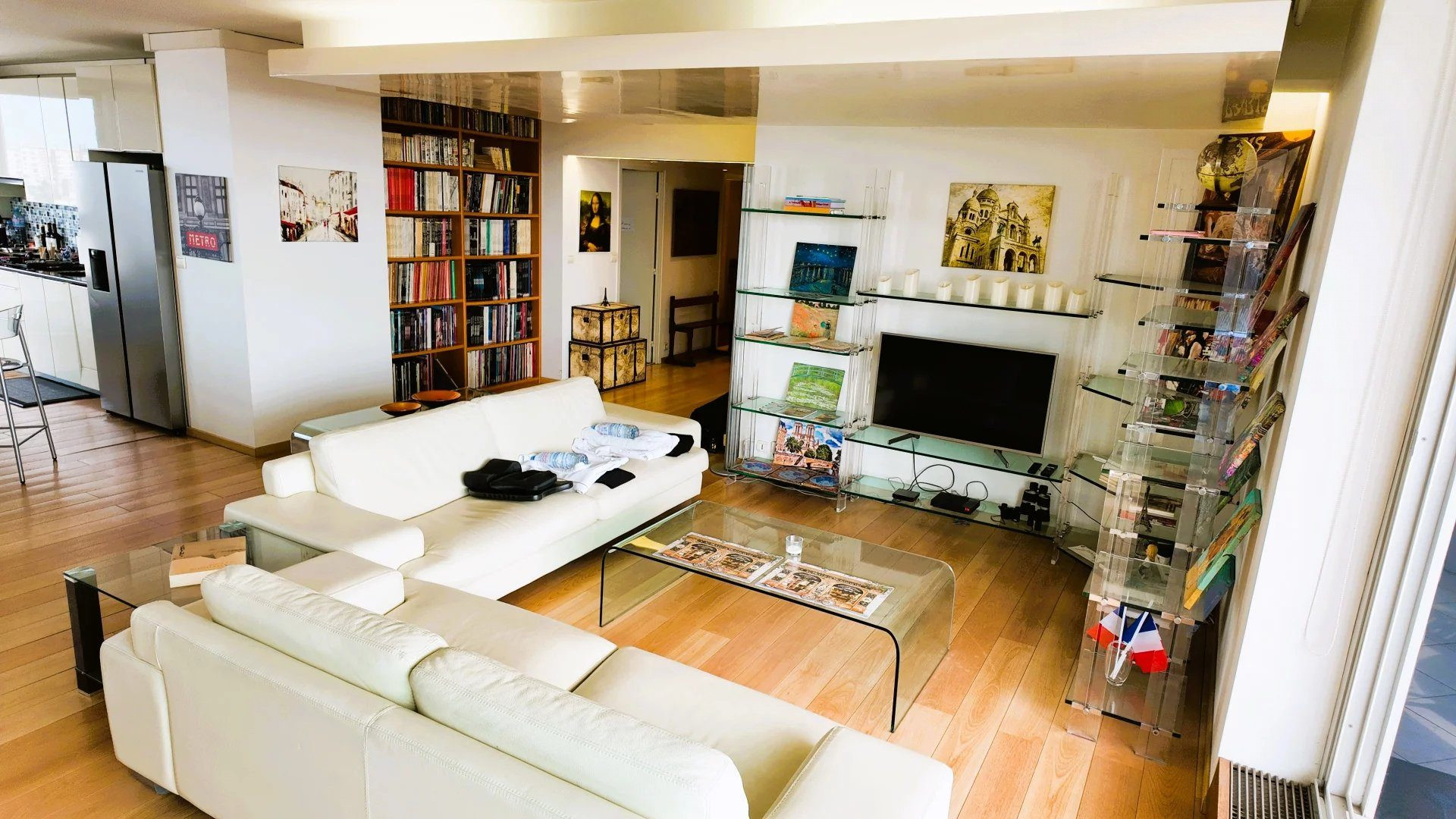 Appartement de standing 140 m² – Triple exposition – Résidence Le France, aux portes de La Défense