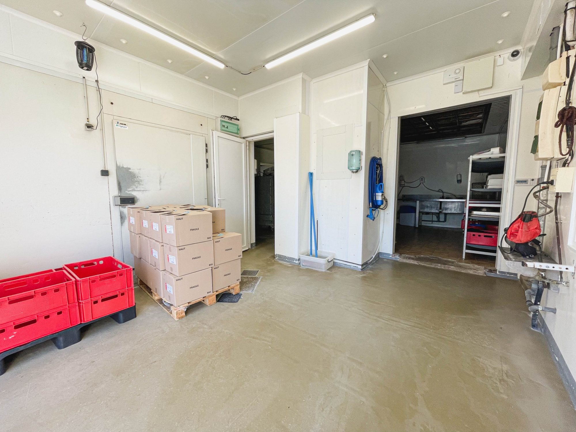 Local commercial équipé Boucherie – Charcuterie – Traiteur — Droit au bail