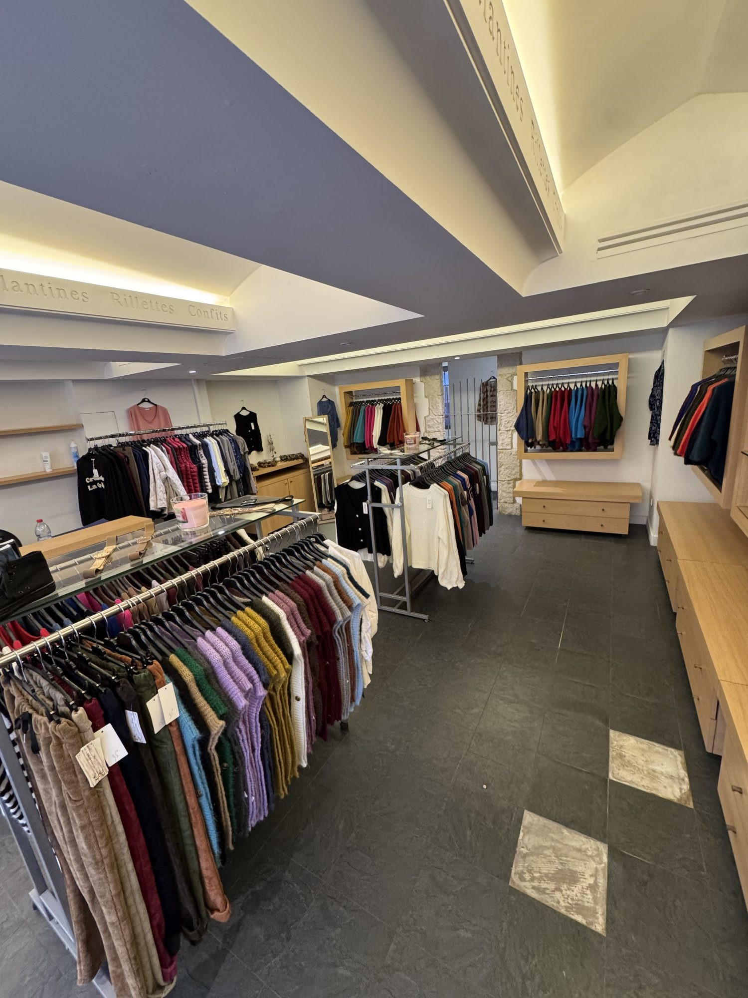 Commercial space for sale in Dax