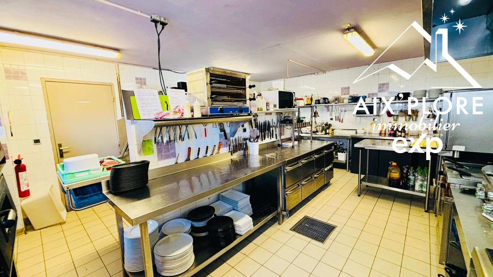 Vente Fonds de commerce Restaurant Les Menuires · 237 m² · 320 000 €