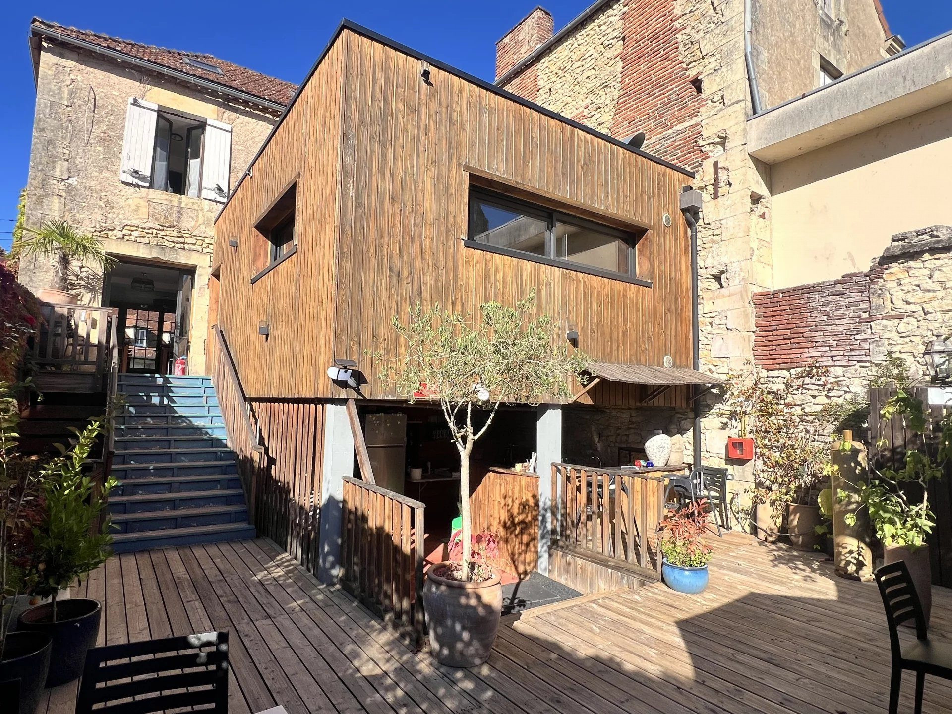 Murs et fonds en restauration Le Bugue