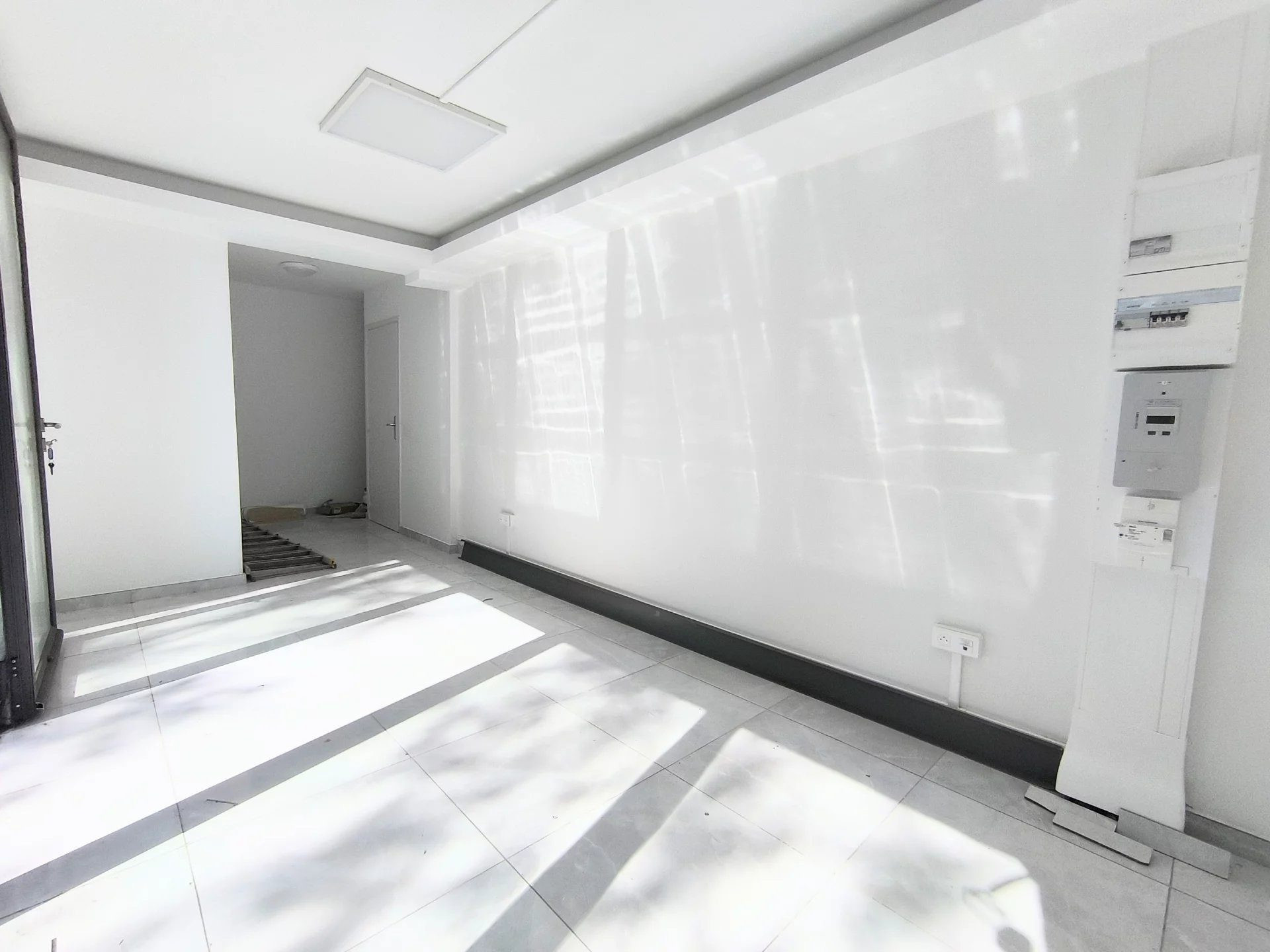 Commercial Space – Saint-Pierre City Centre 4