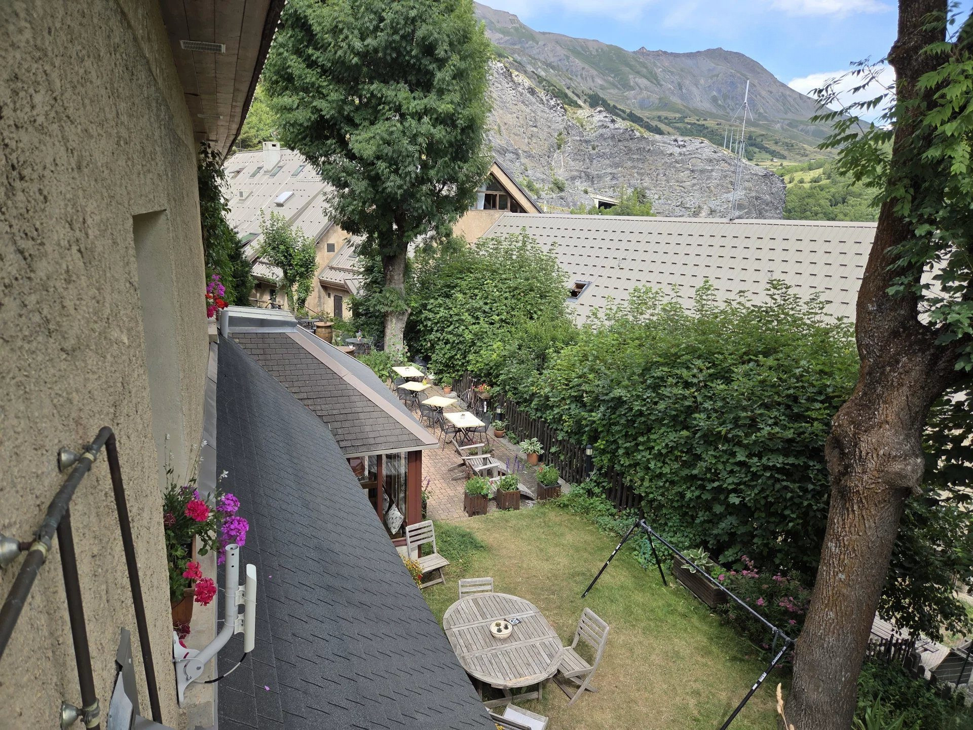 Fonds de commerce à vendre à La Grave