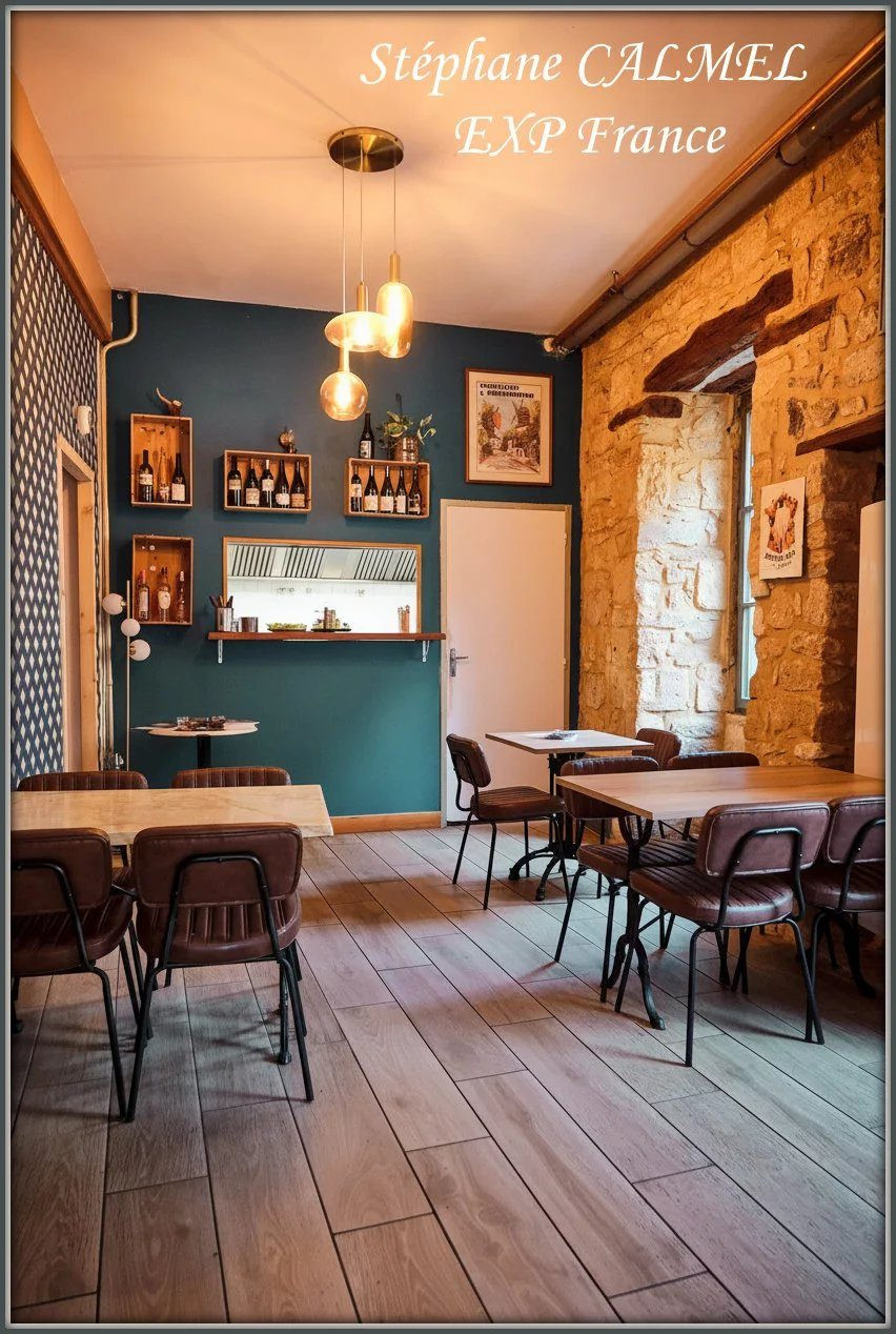 For Sale - Bar Restaurant Business with Accommodation - Heart of Beaumont-du-Périgord Bastide (24) 4