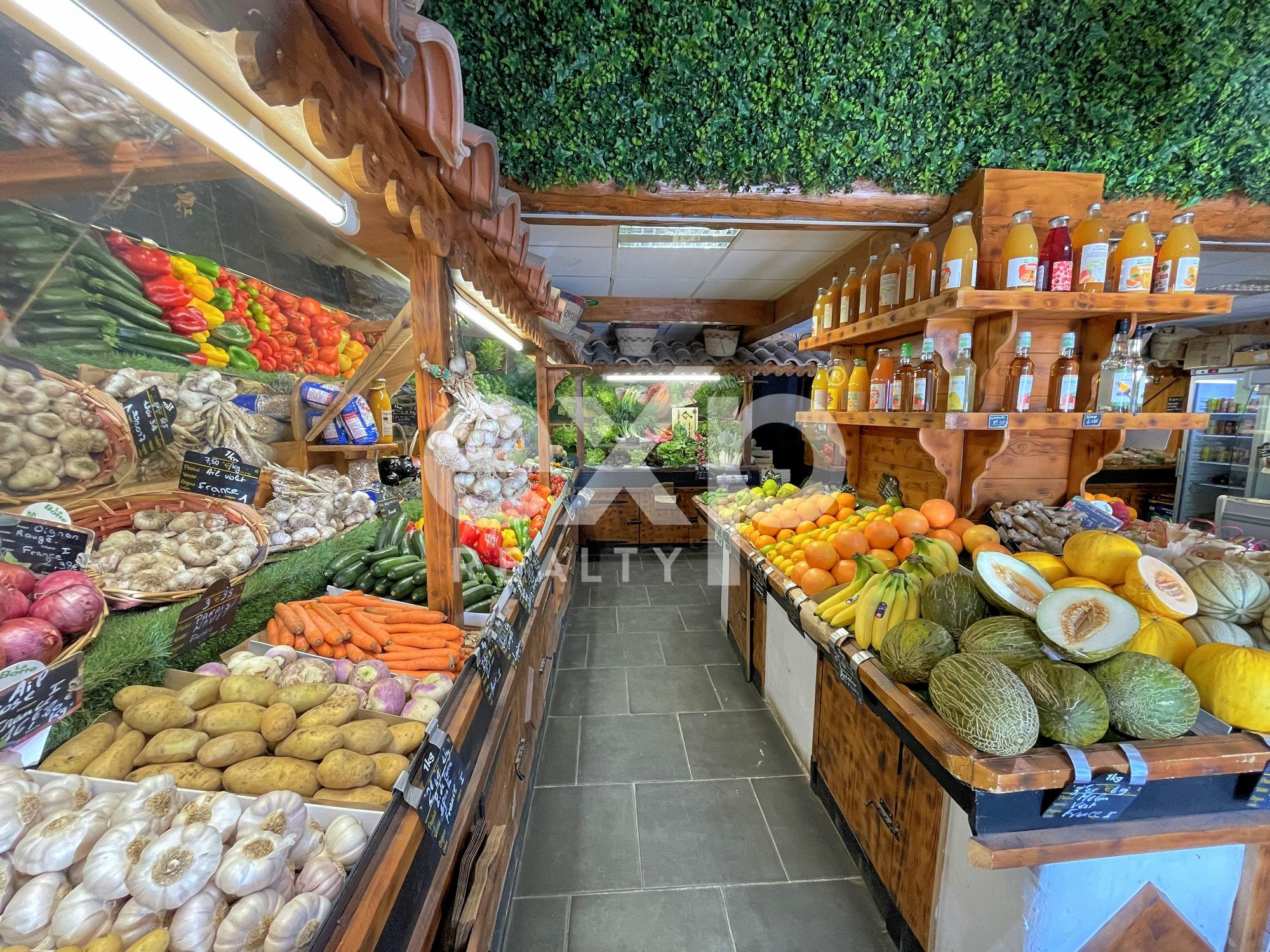 Business for sale in Vernègues