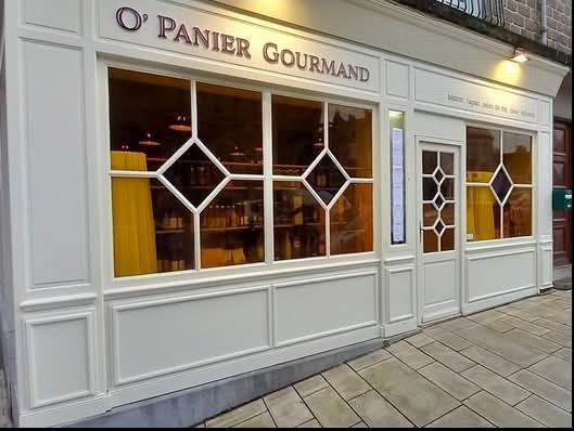 Pizzeria à vendre à vvire normandie (fond de commerce )