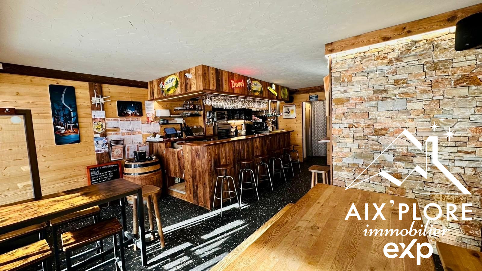Vente Fonds de commerce Snack/bar Saint-François-Longchamp · à Saint François Longchamp · 89 m² · 159 000 €
