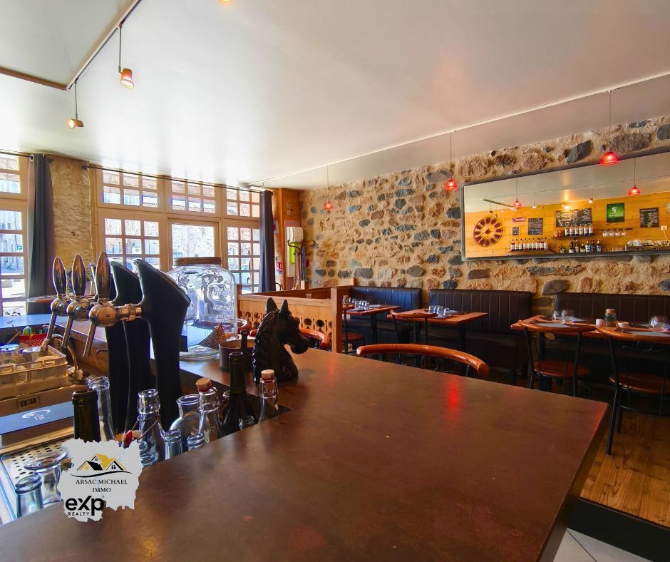 Business Property in Saint-Julien-Chapteuil 3