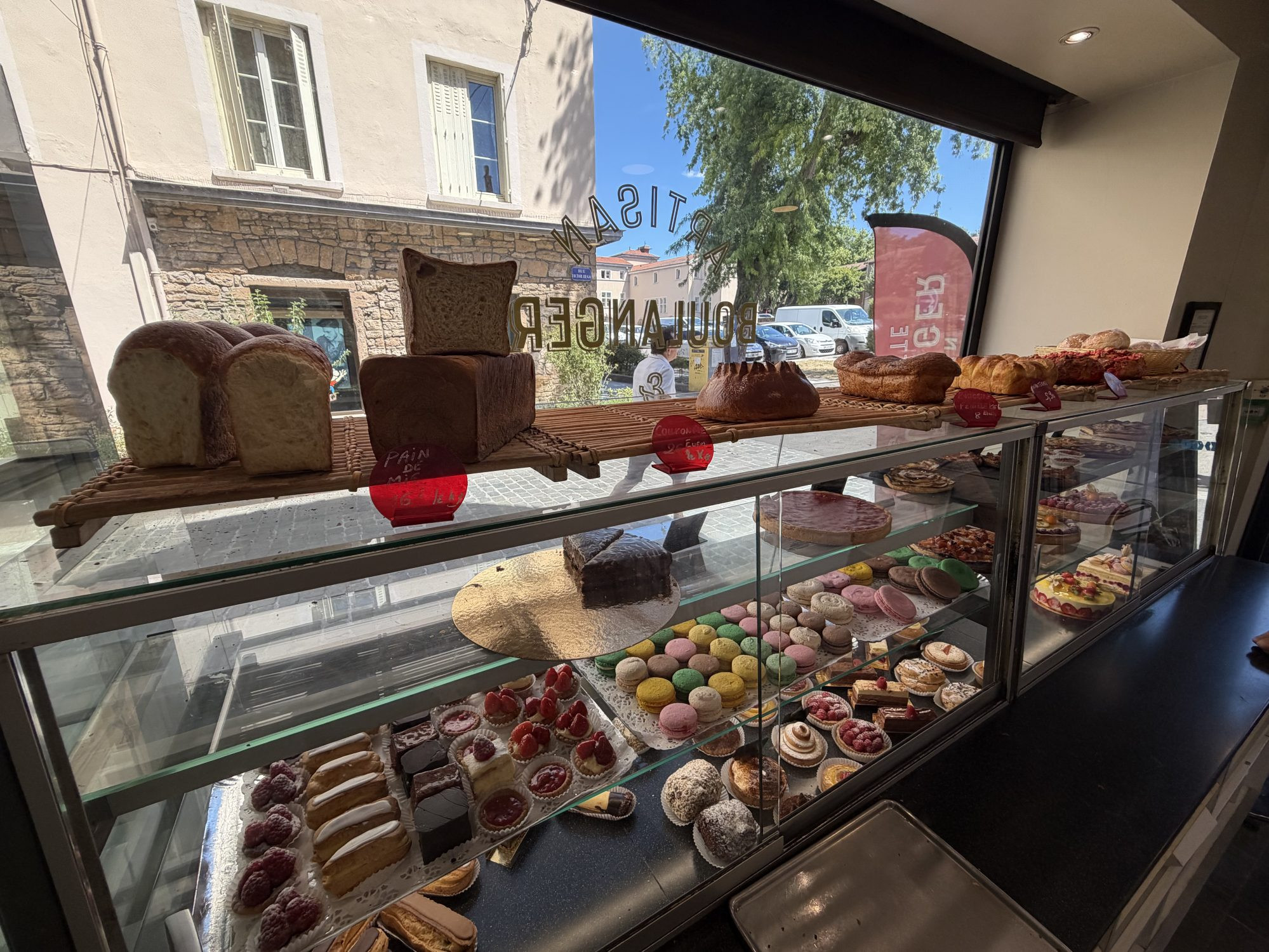 Excellent bakery-pastry shop-delicatessen business 4