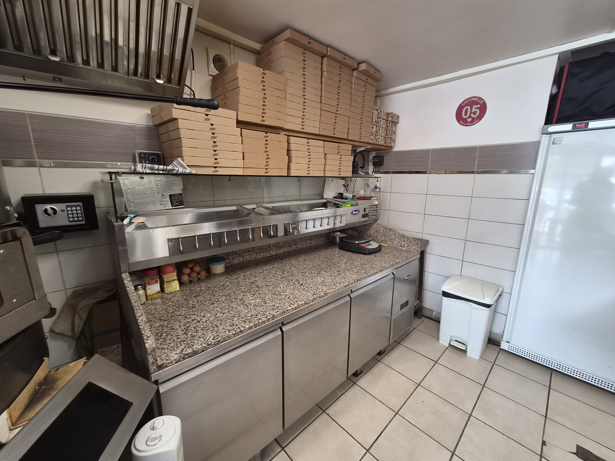 FONDS DE COMMERCE PIZZA A EMPORTER
