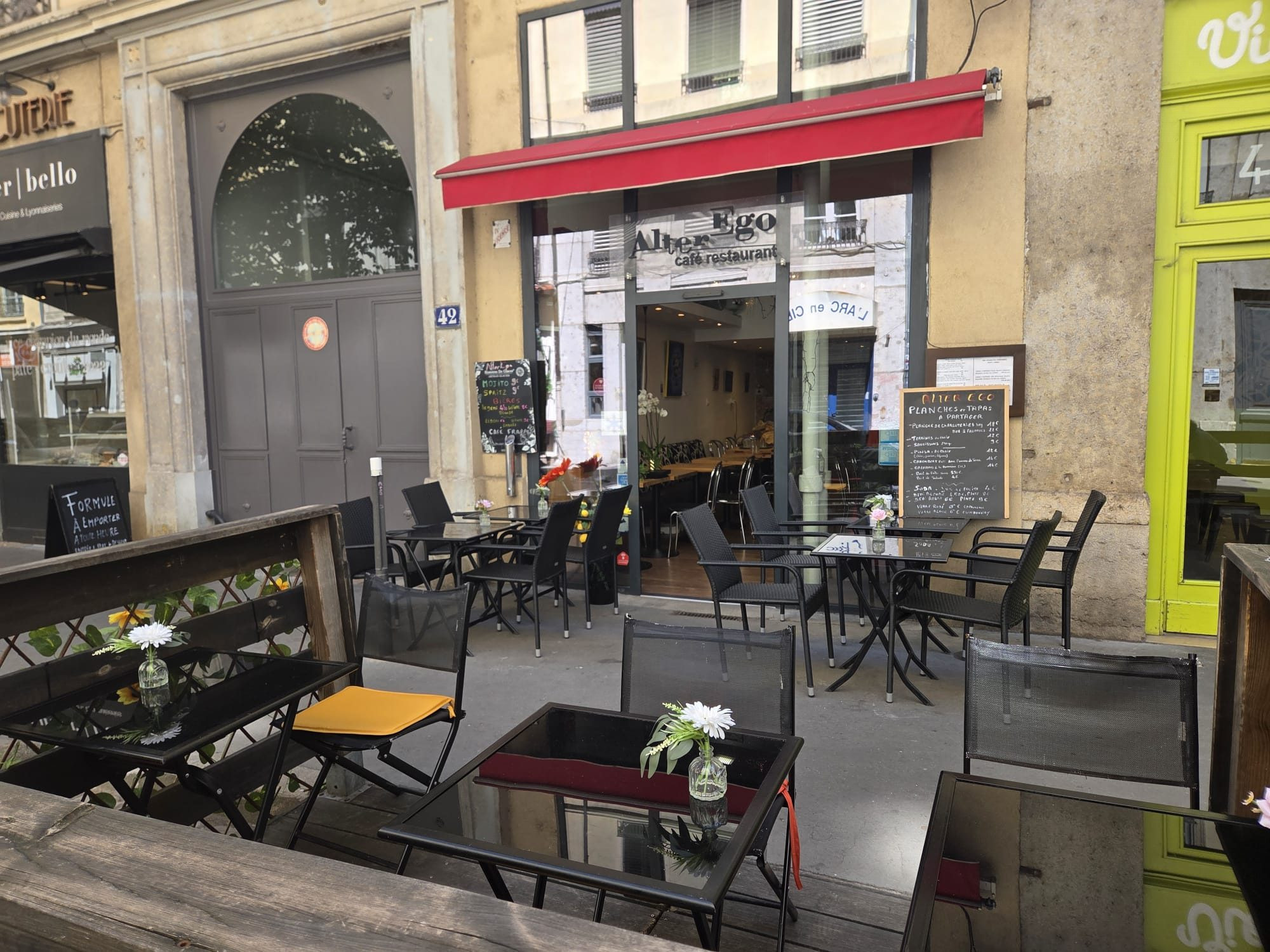Restaurant Business For Sale Lyon 2 5