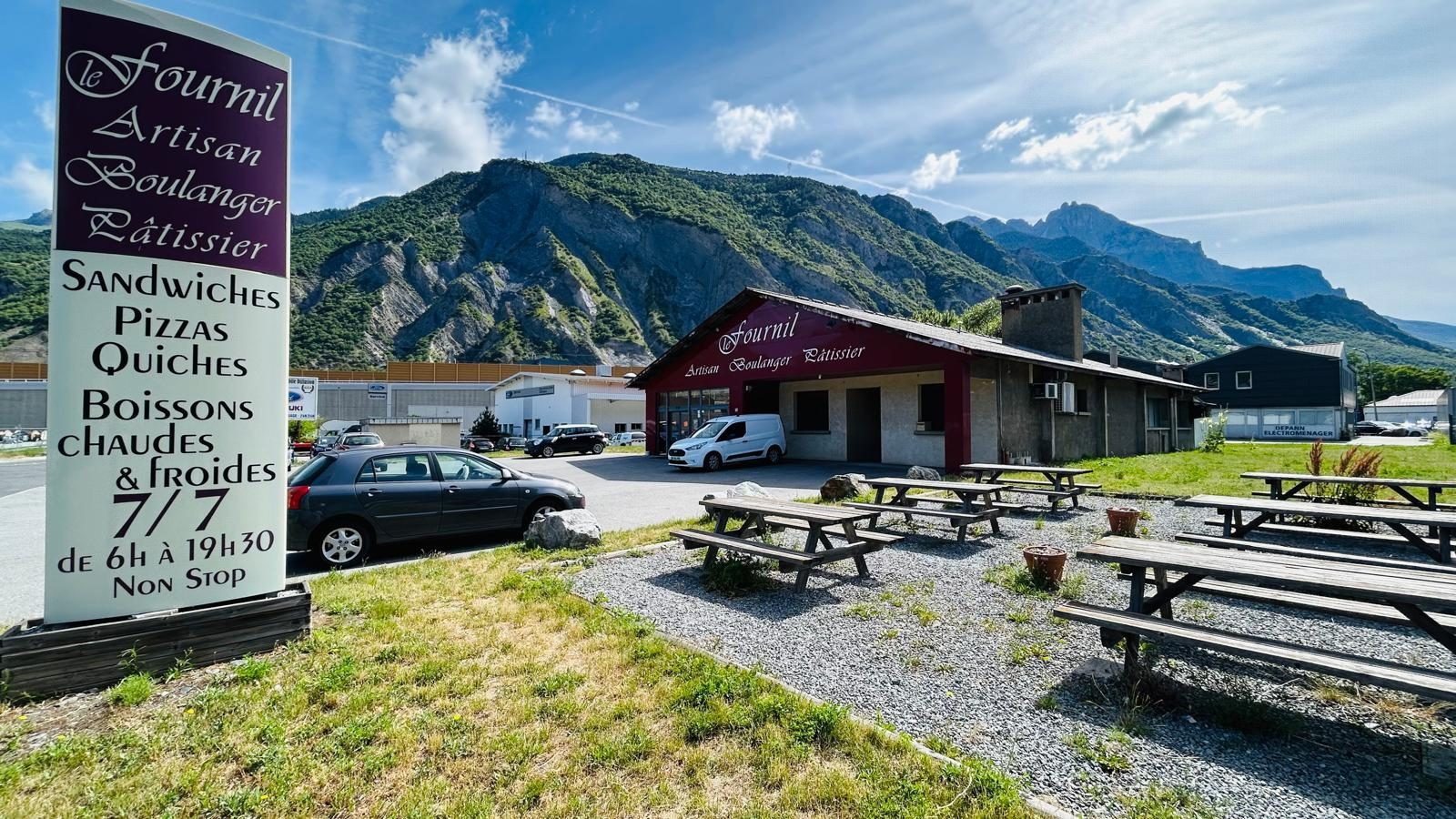 Vente fonds de commerce Fournil Boulangerie Pâtisserie à Saint-Jean-De-Maurienne