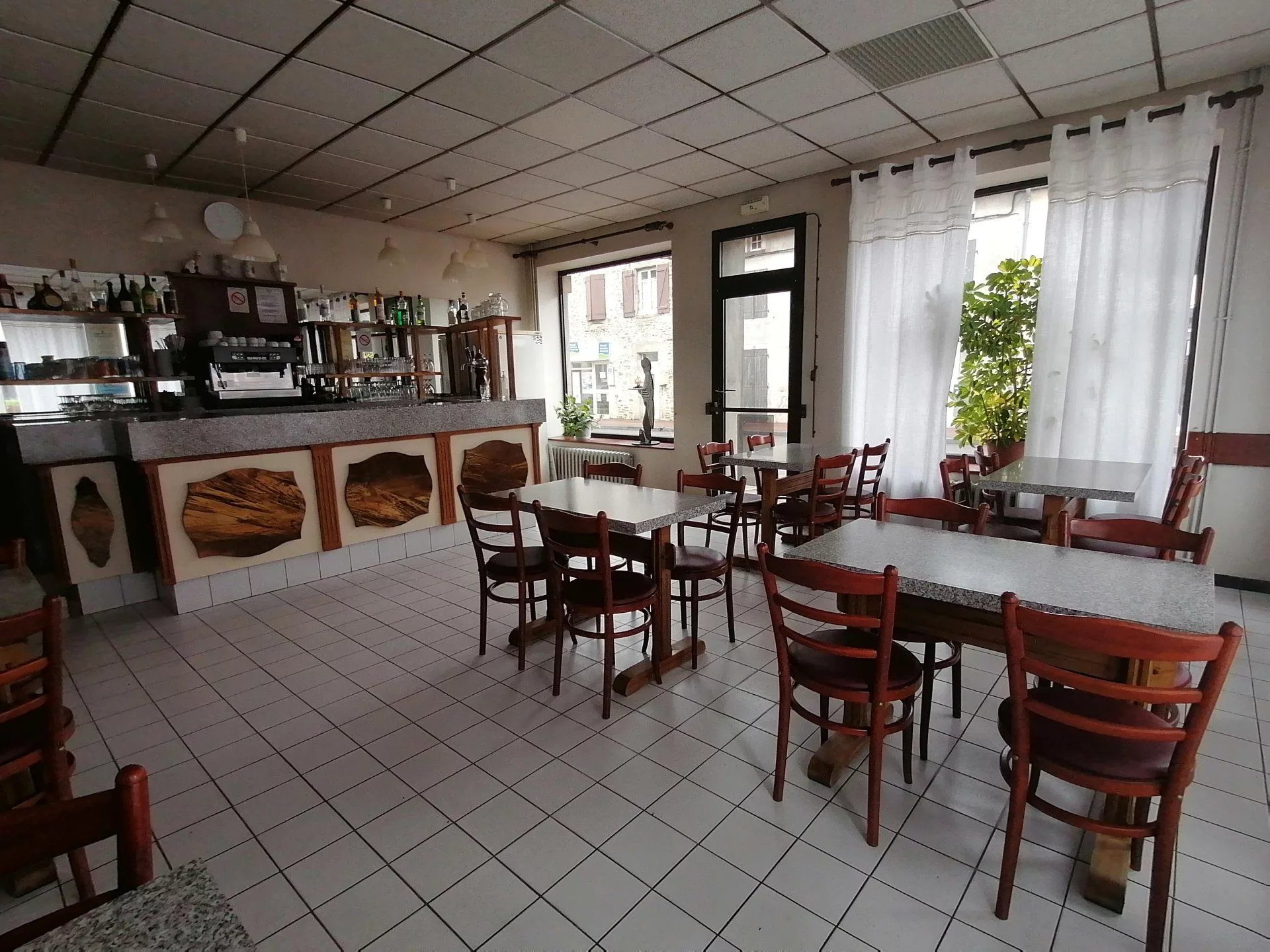 Business for sale in Cussac