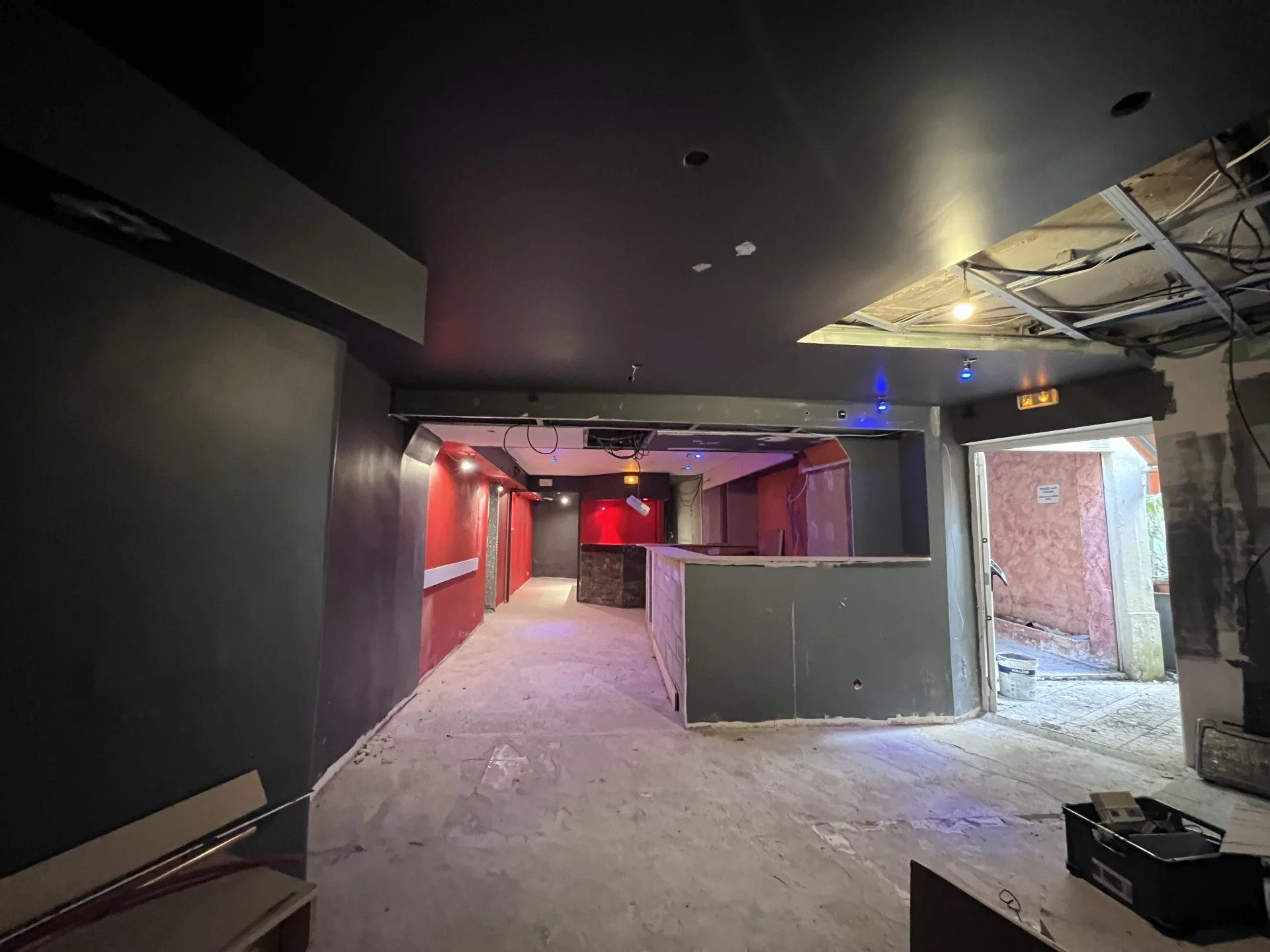 Local commercial supérieur à 200 m² – Fort potentiel