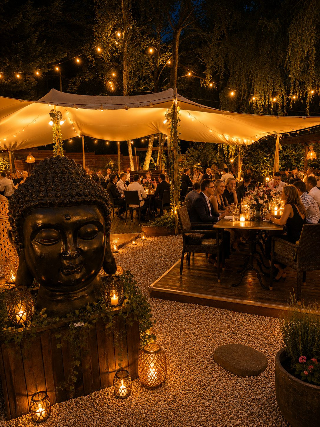Restaurant / Authentic and Charming Guinguette on the Banks of the Marne 4