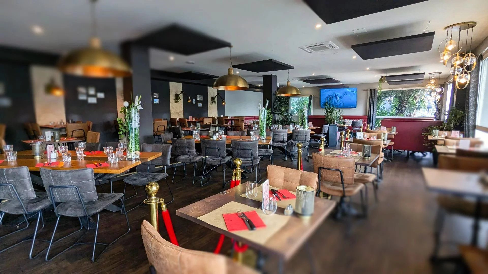 BUSINESS FOR SALE - RESTAURANT - AGEN 2