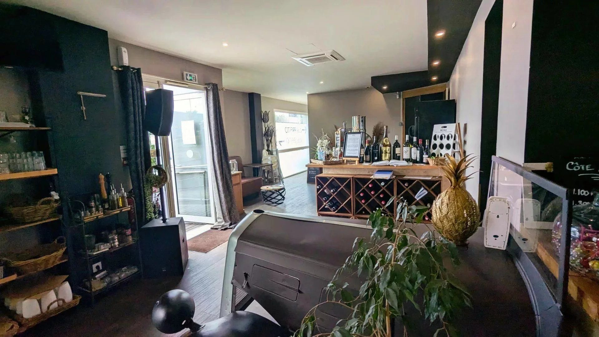 BUSINESS FOR SALE - RESTAURANT - AGEN 5