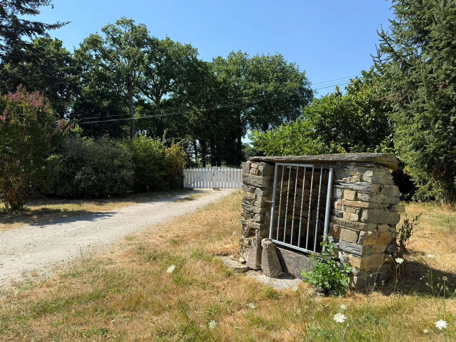 Immeuble dans Saint-Martin-sur-Oust