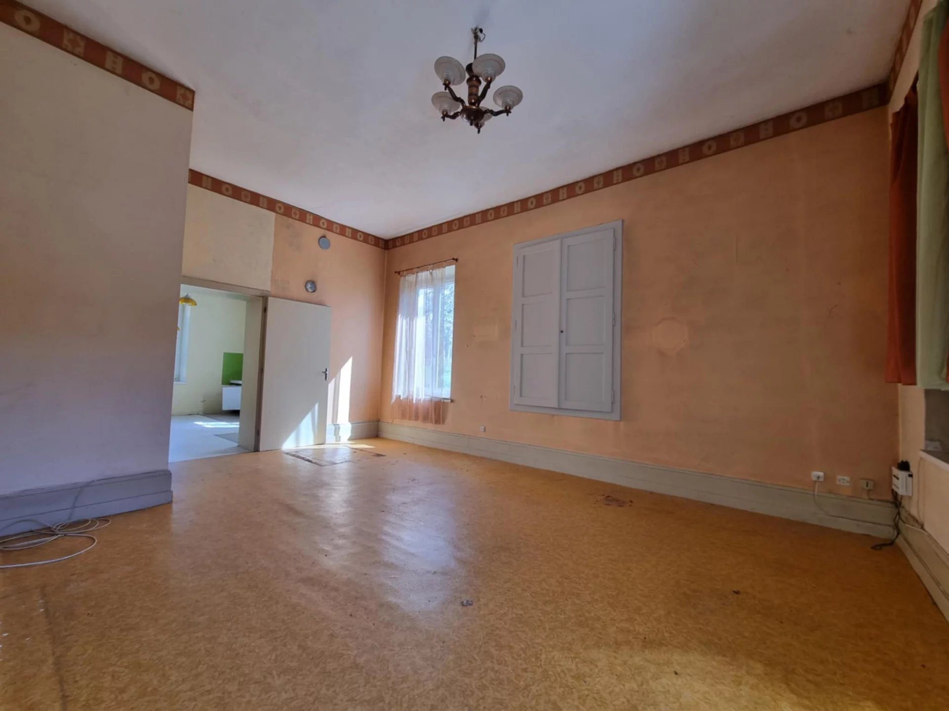Immeuble 4 pièces 546 m² · à Abreschviller · 546 m² · 147 400 €