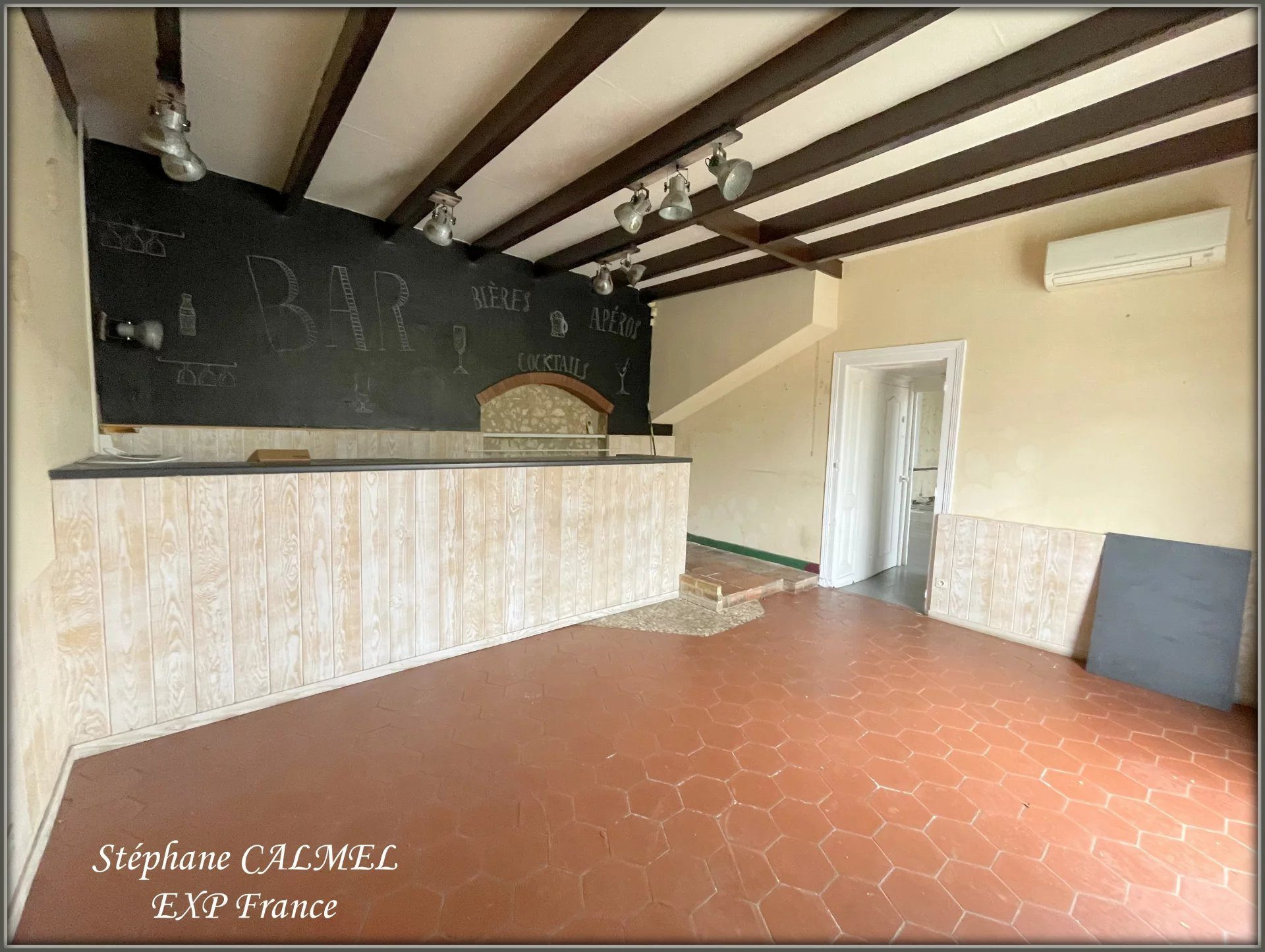 194 m² Mixed-Use Building with Commercial Space + Residential – High-Traffic Location near Bergerac 4