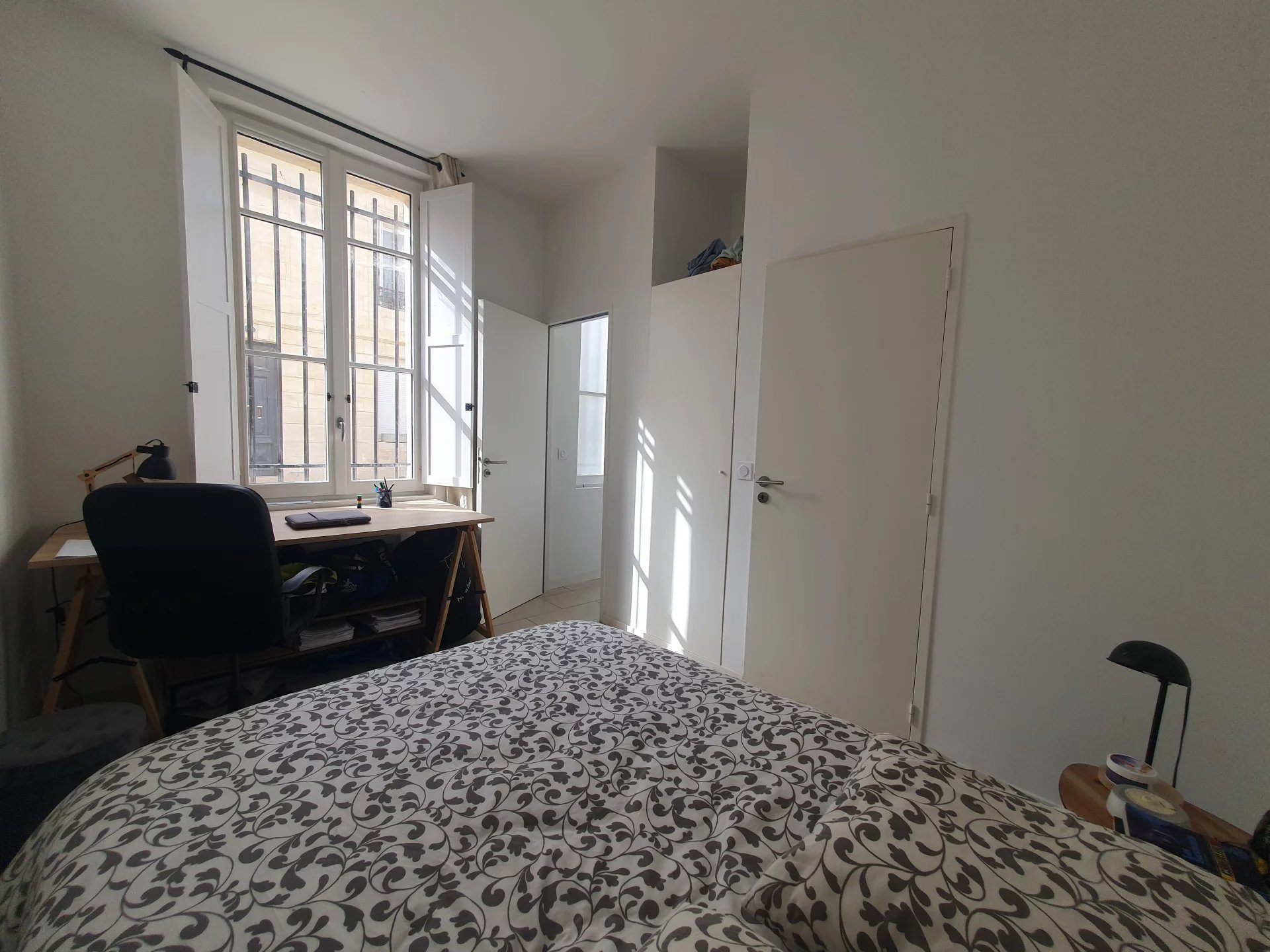 Bordeaux – Rue Pelleport - Bordeaux Stone Building – For Investors 4