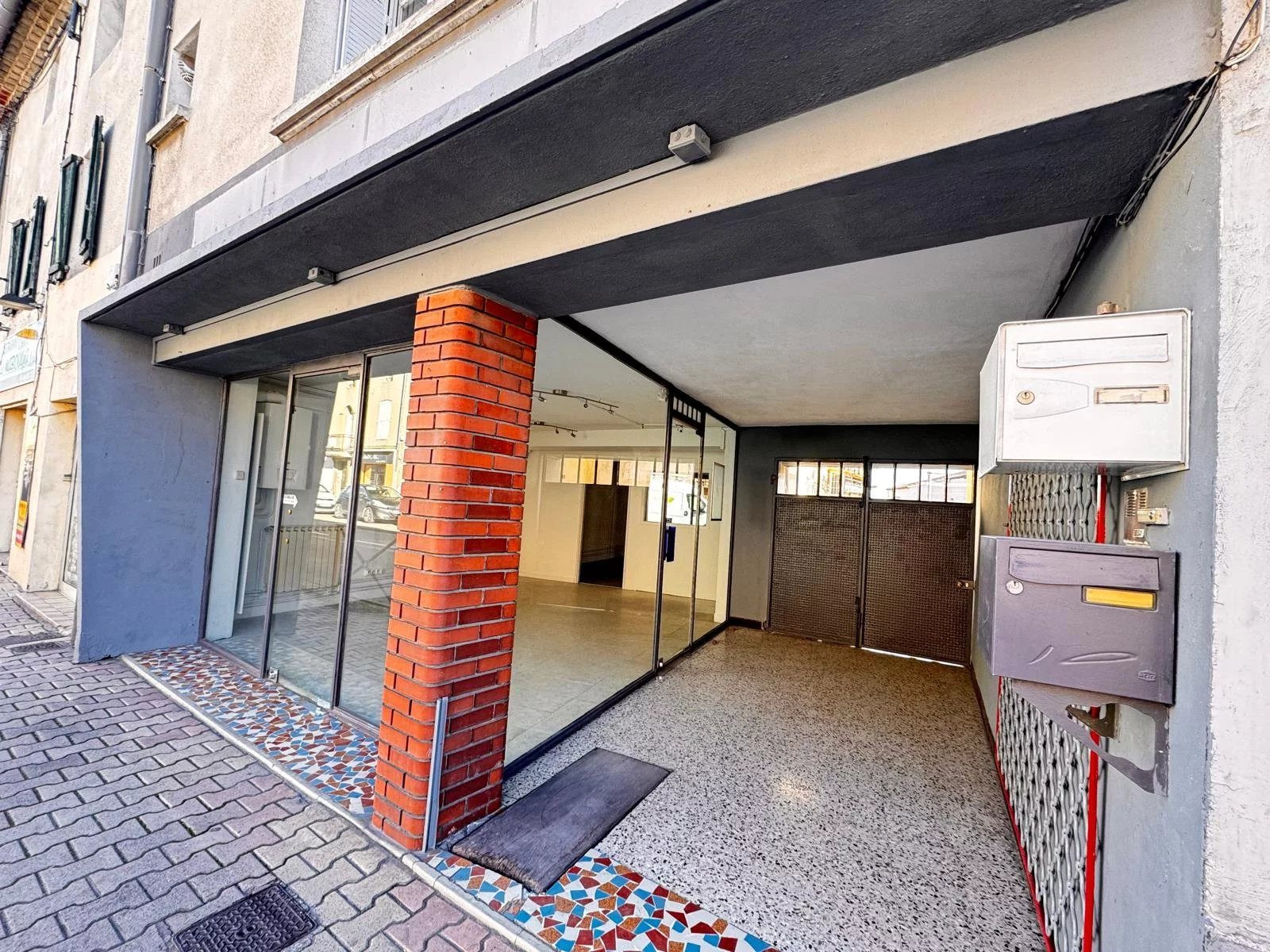 EMPLACEMENT N 1 FORTE RENTABILITE
