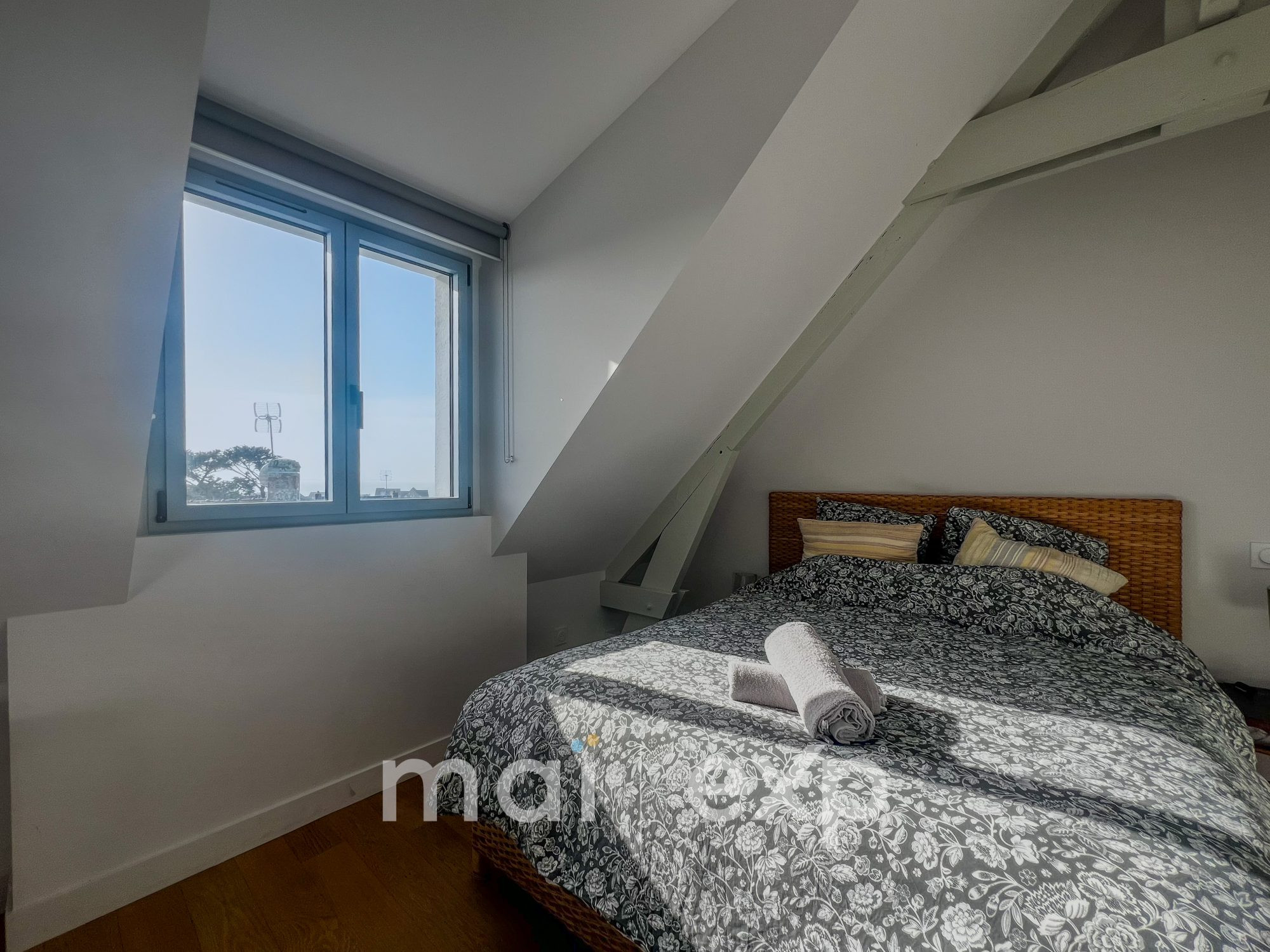 Seafront House for Sale in Quiberon – Renovated Building with Independent Studio Facing Belle-Île 5