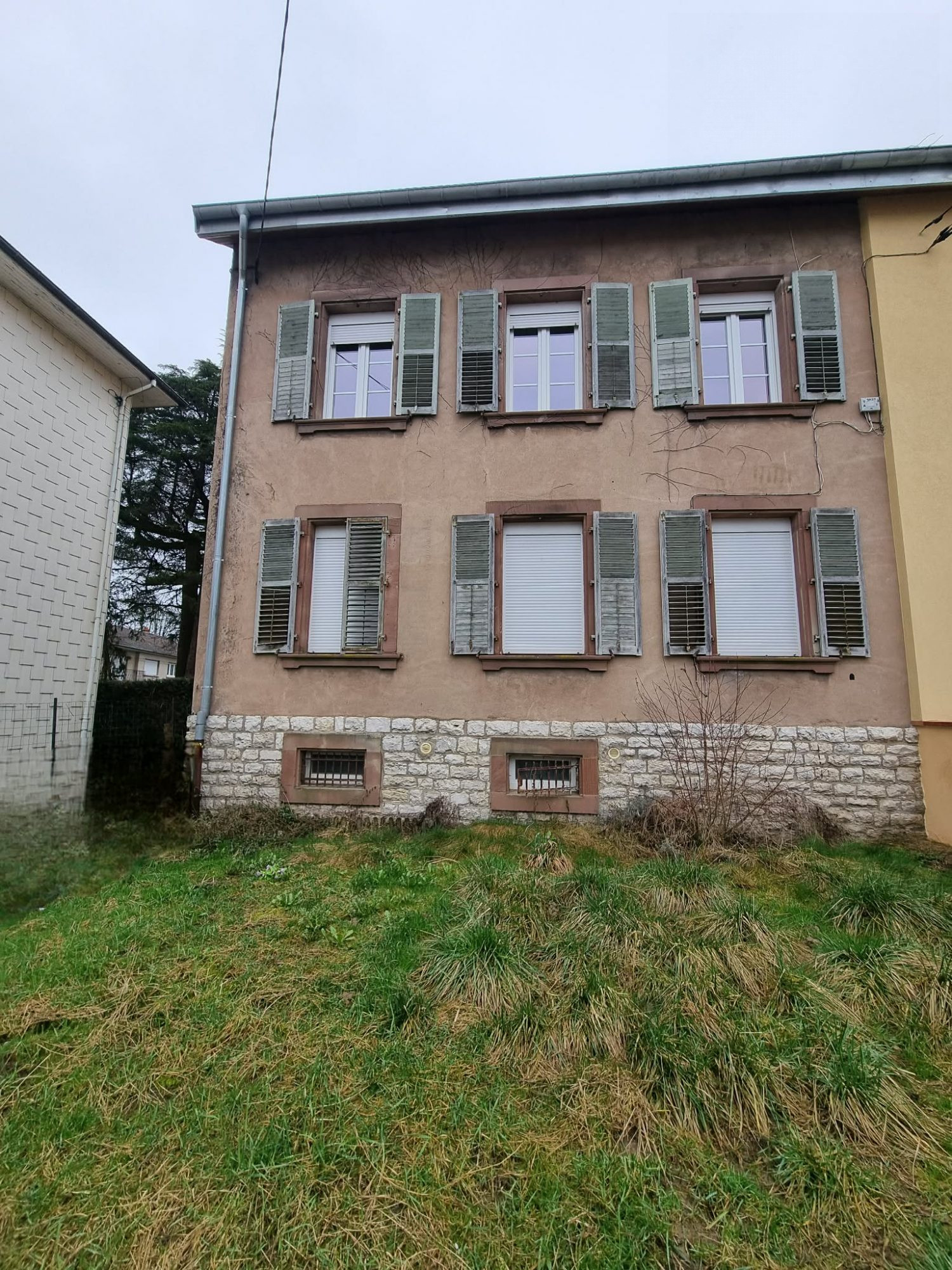 Maison avec deux appartements déjà loués – Le combo parfait pour investir sereinement