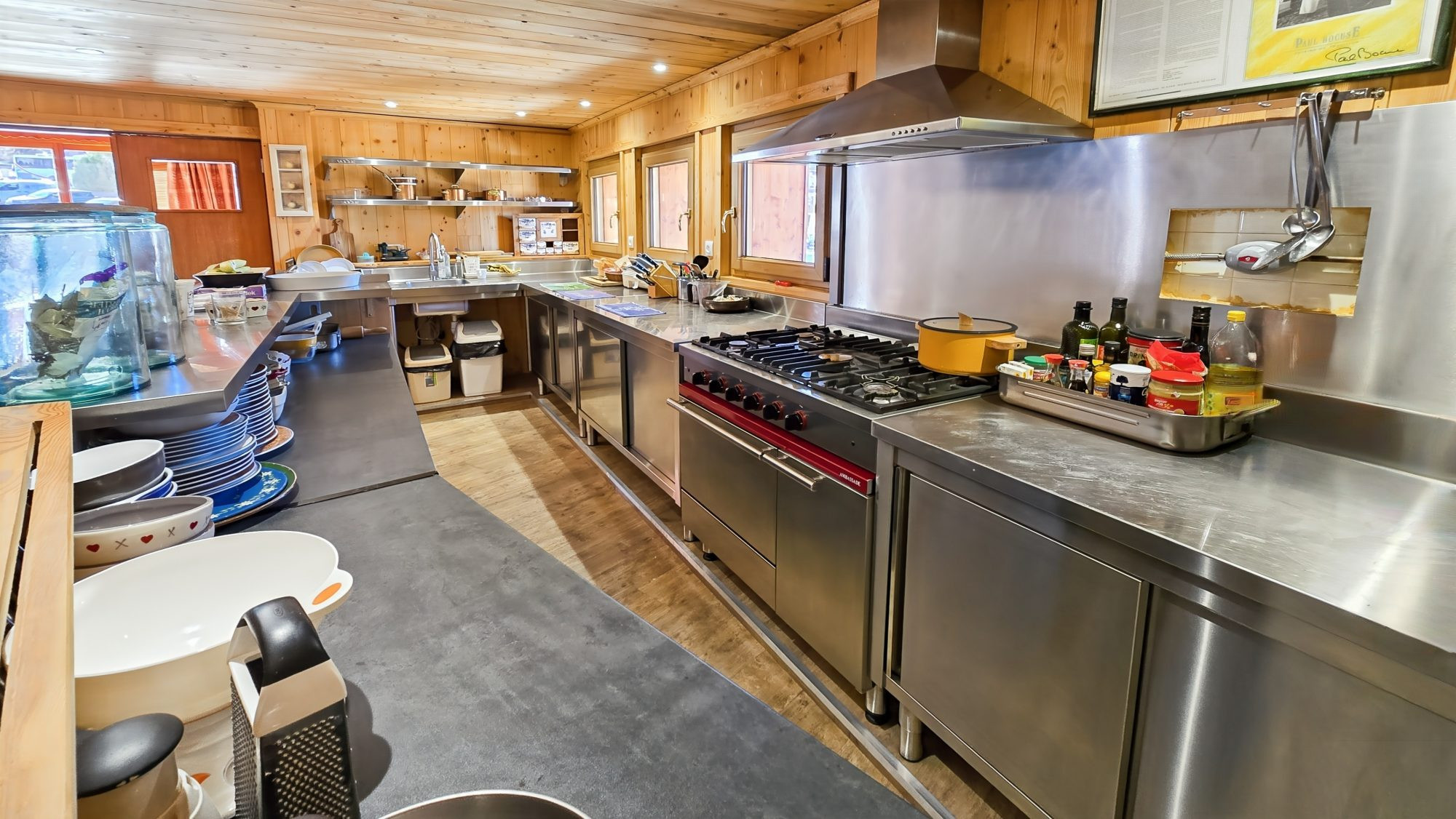 Immeuble 4 pièces 905 m² · à Bellevaux · 905 m² · 1 549 000 €