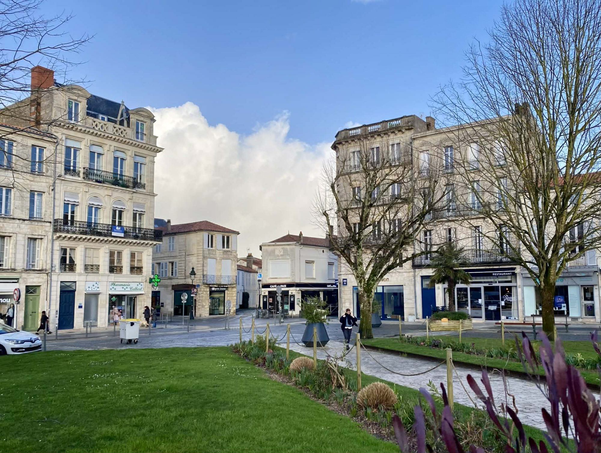 Immeuble de rapport au centre de Rochefort
