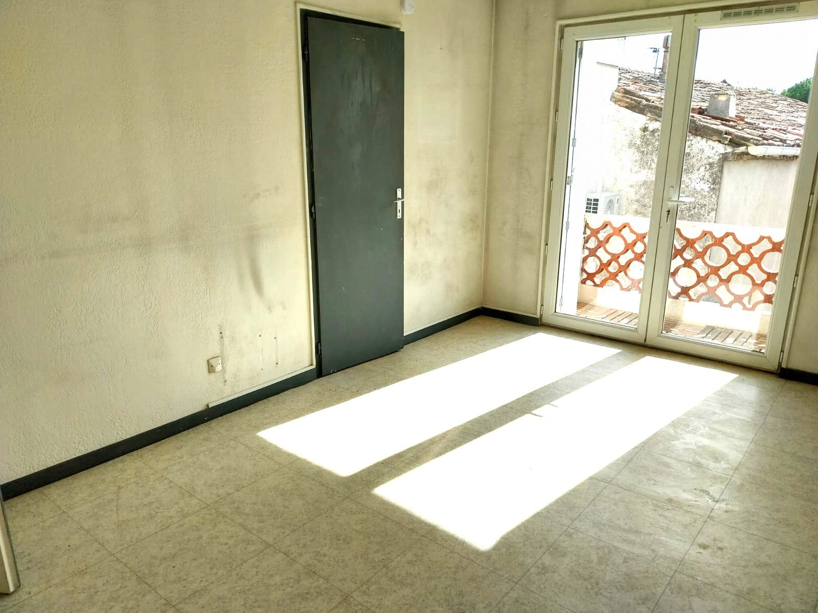 Building for sale in Saint-André-de-Sangonis