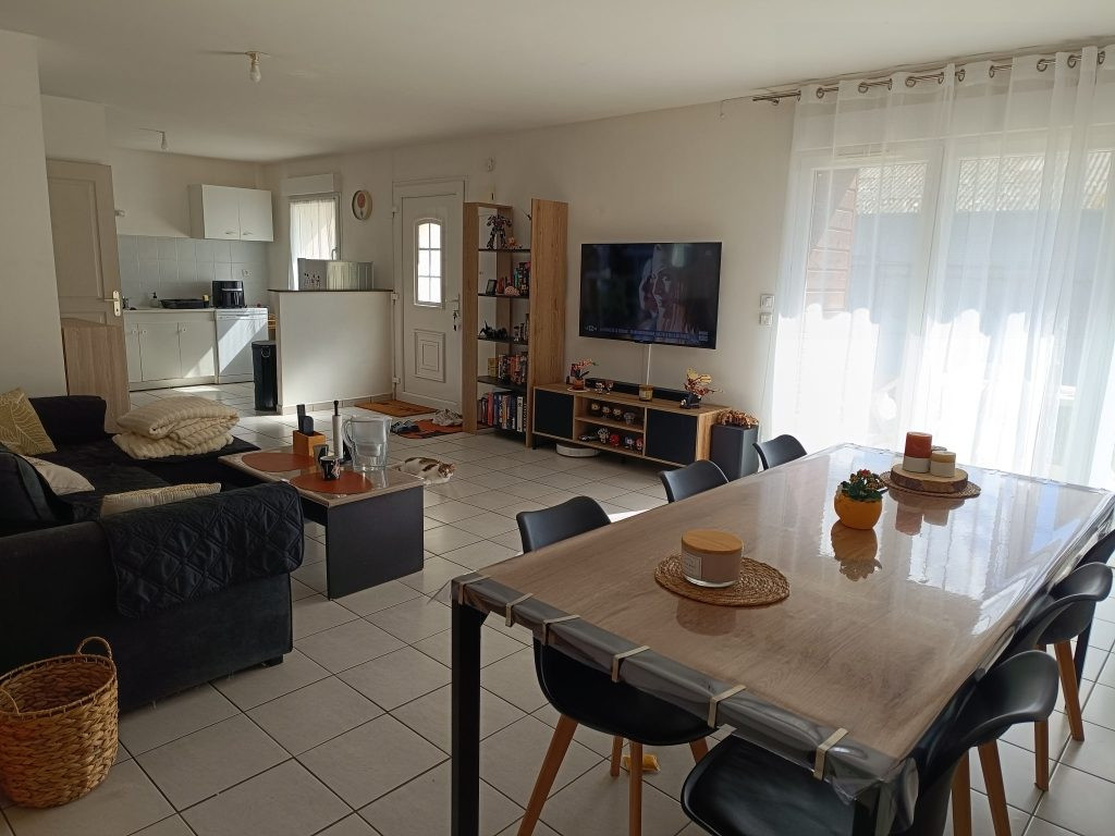 Immeuble dans Ville-sur-Lumes