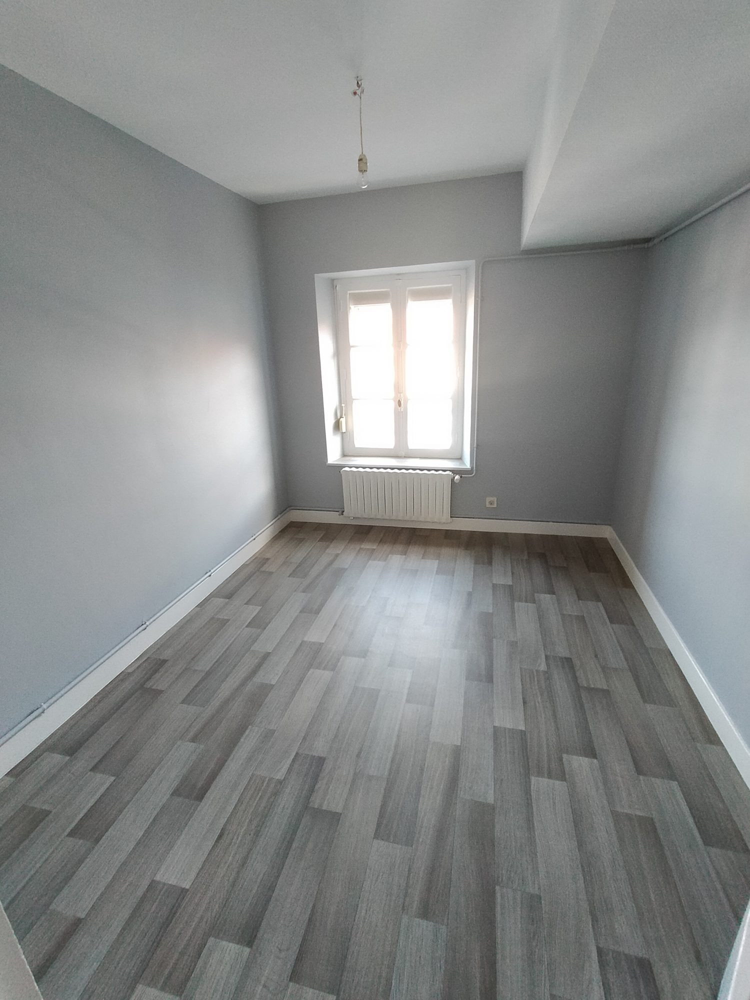 Immeuble dans Vrigne aux Bois