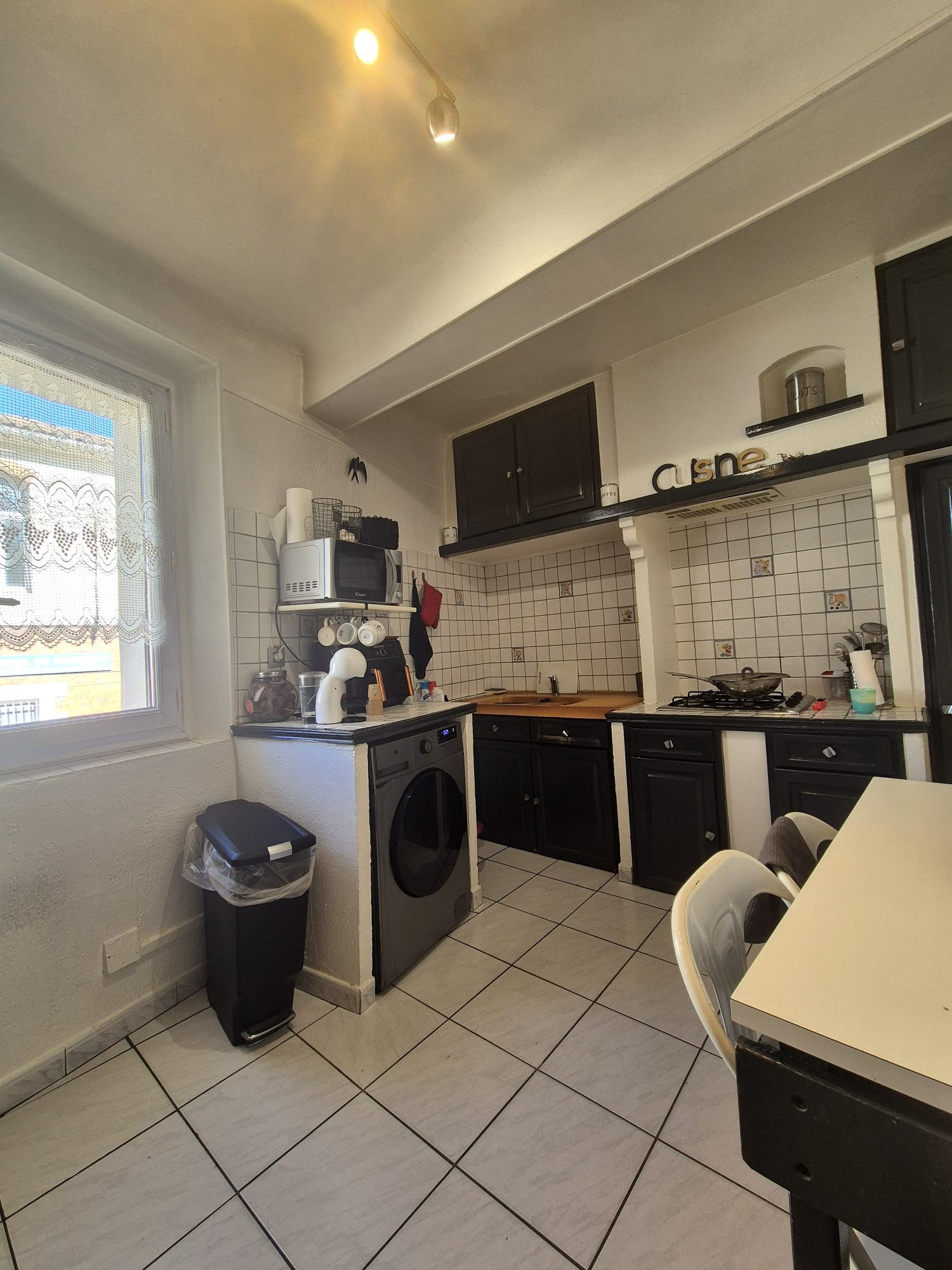 Immeuble 165 m² · à Marseille · 165 m² · 279 000 €