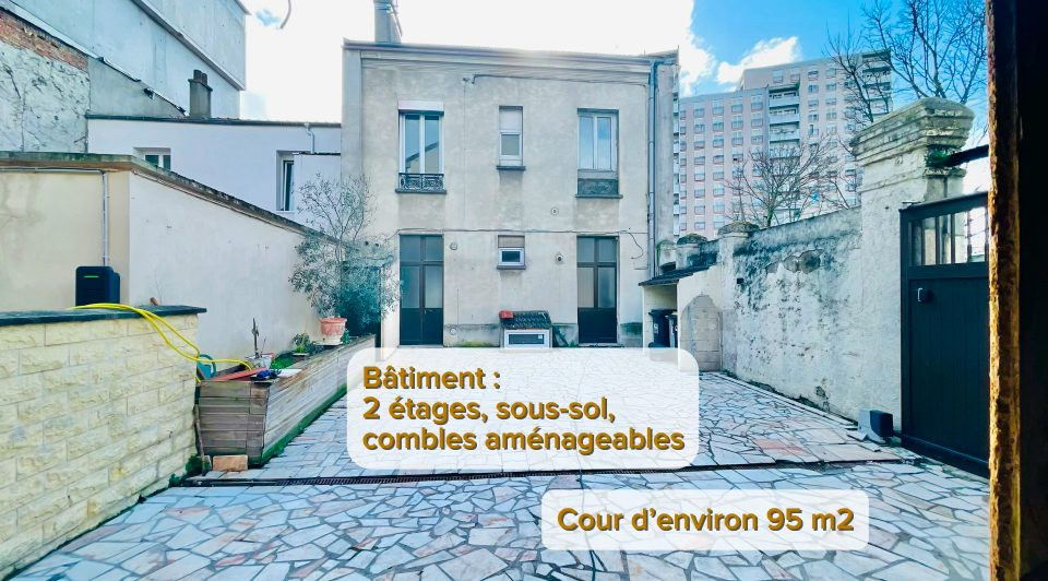 Corner plot of approx. 300 m2 on courtyard / Vertical extension - Division - Value enhancement 4