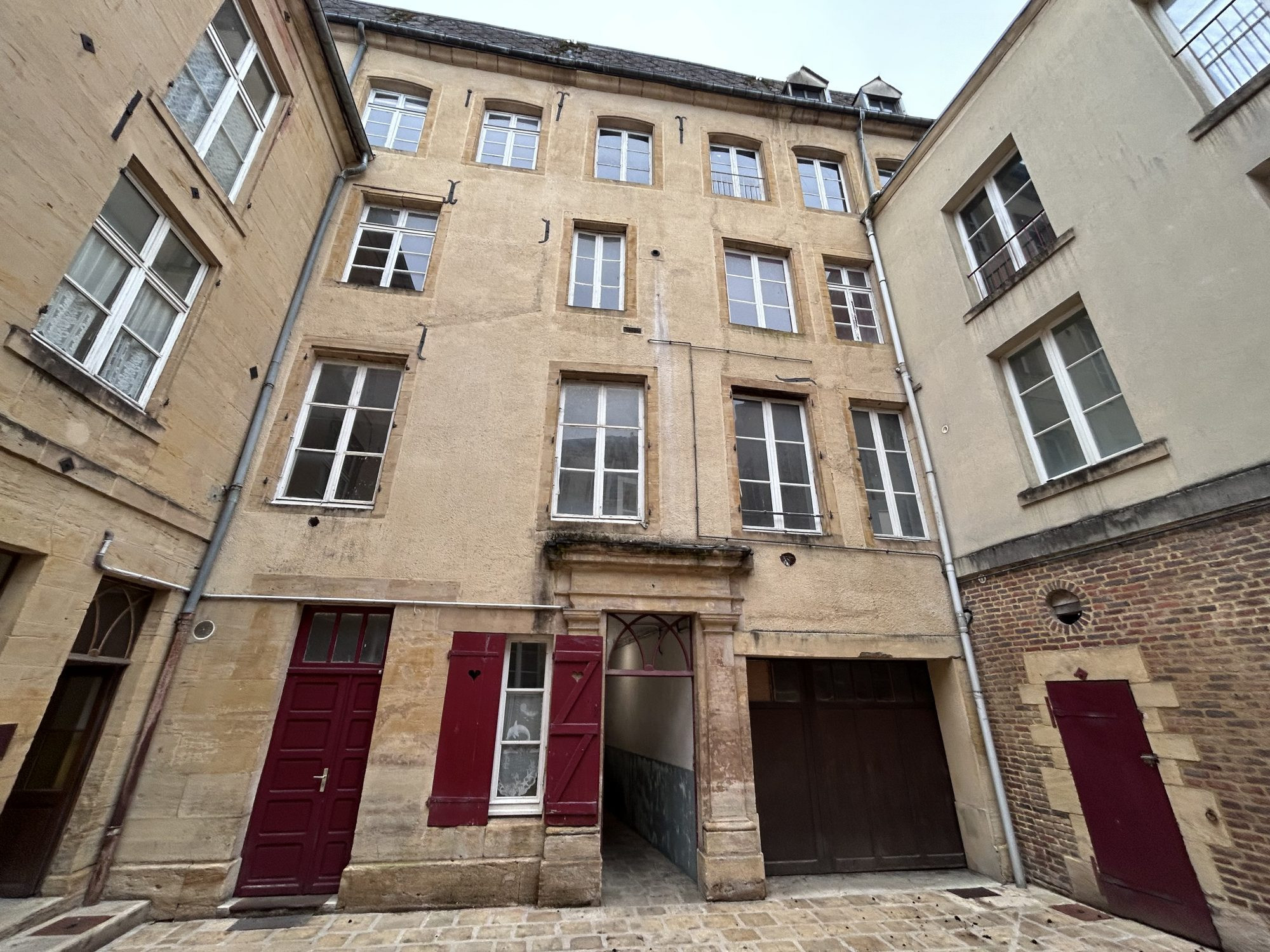 Immeuble à vendre à Sedan