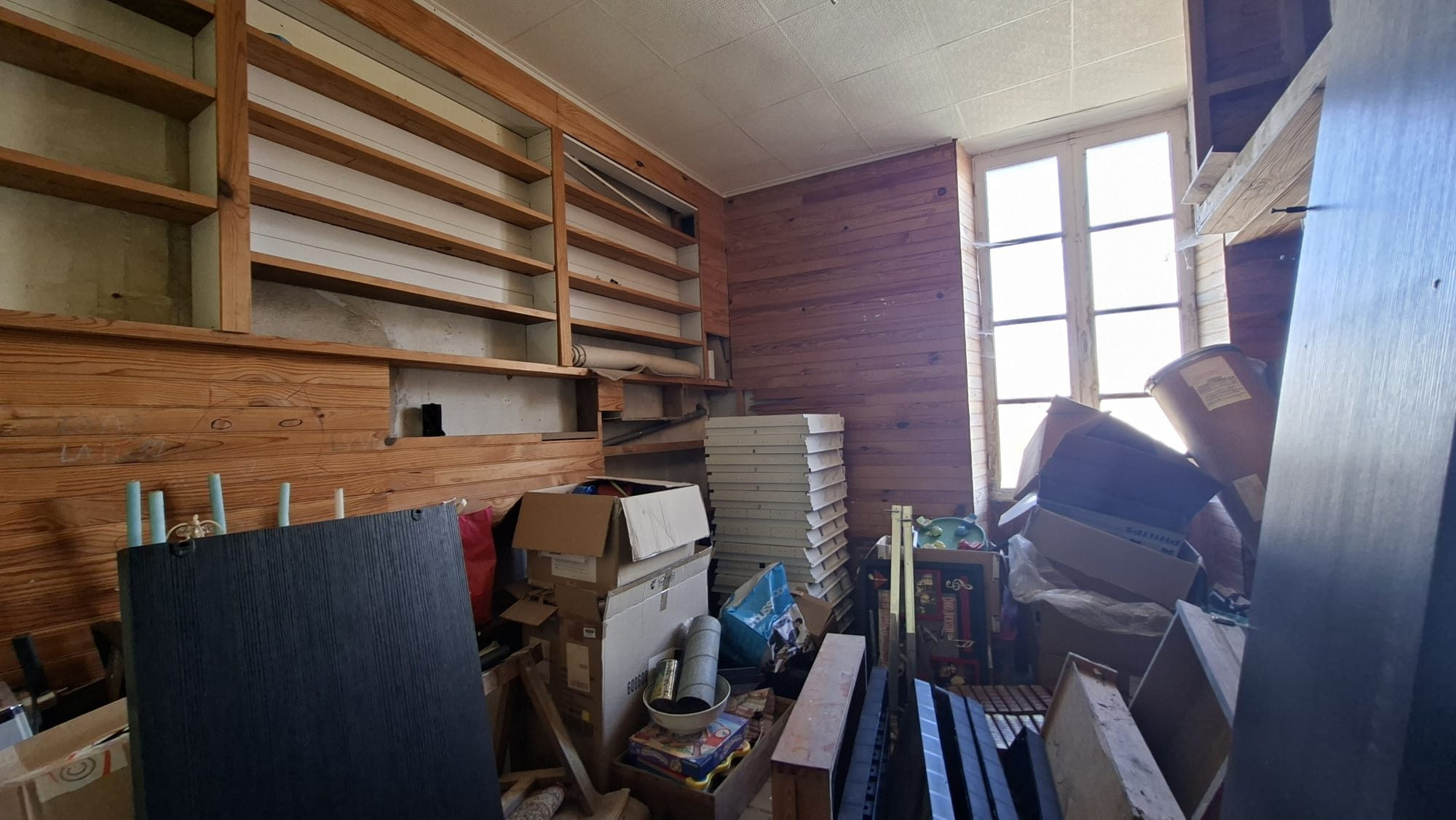 Immeuble 210 m² · à Pons · 210 m² · 275 000 €