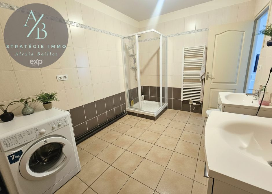 Immeuble 3 pièces 195 m² · à Écouis · 195 m² · 199 950 €