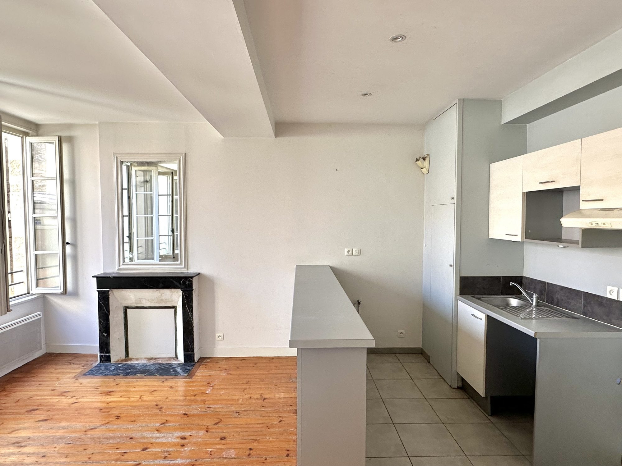 Immeuble à vendre à Saintes